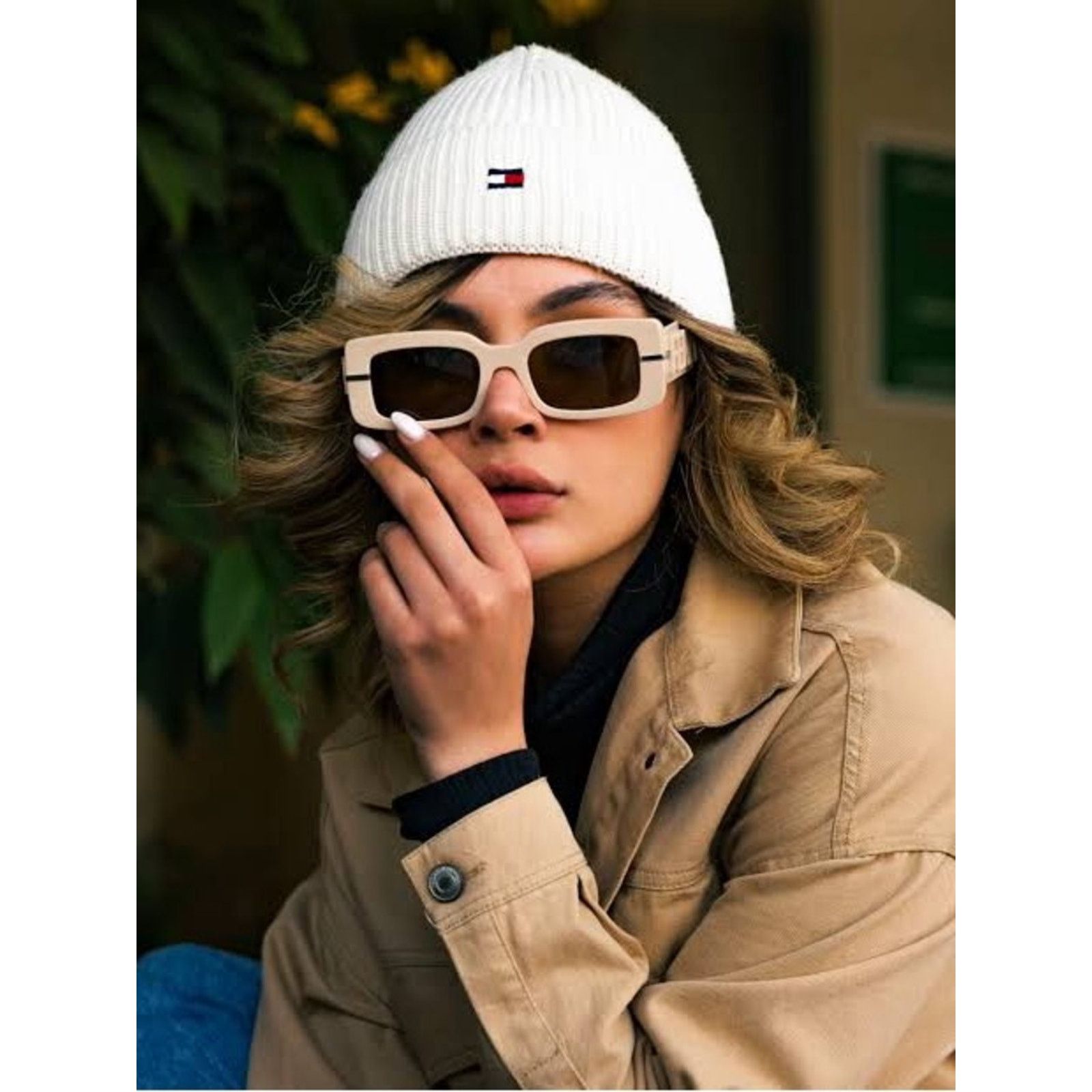 Fendi New! Fendi FE40133I 57E Fendigraphy Sunglasses Authentic Size ONE SIZE - 4 Thumbnail
