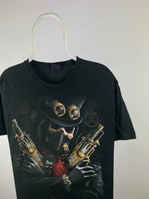 Band Tees Skulls T-shirt gun vintage metal rock tee size XLarge Size US XL / EU 56 / 4 - 2 Thumbnail