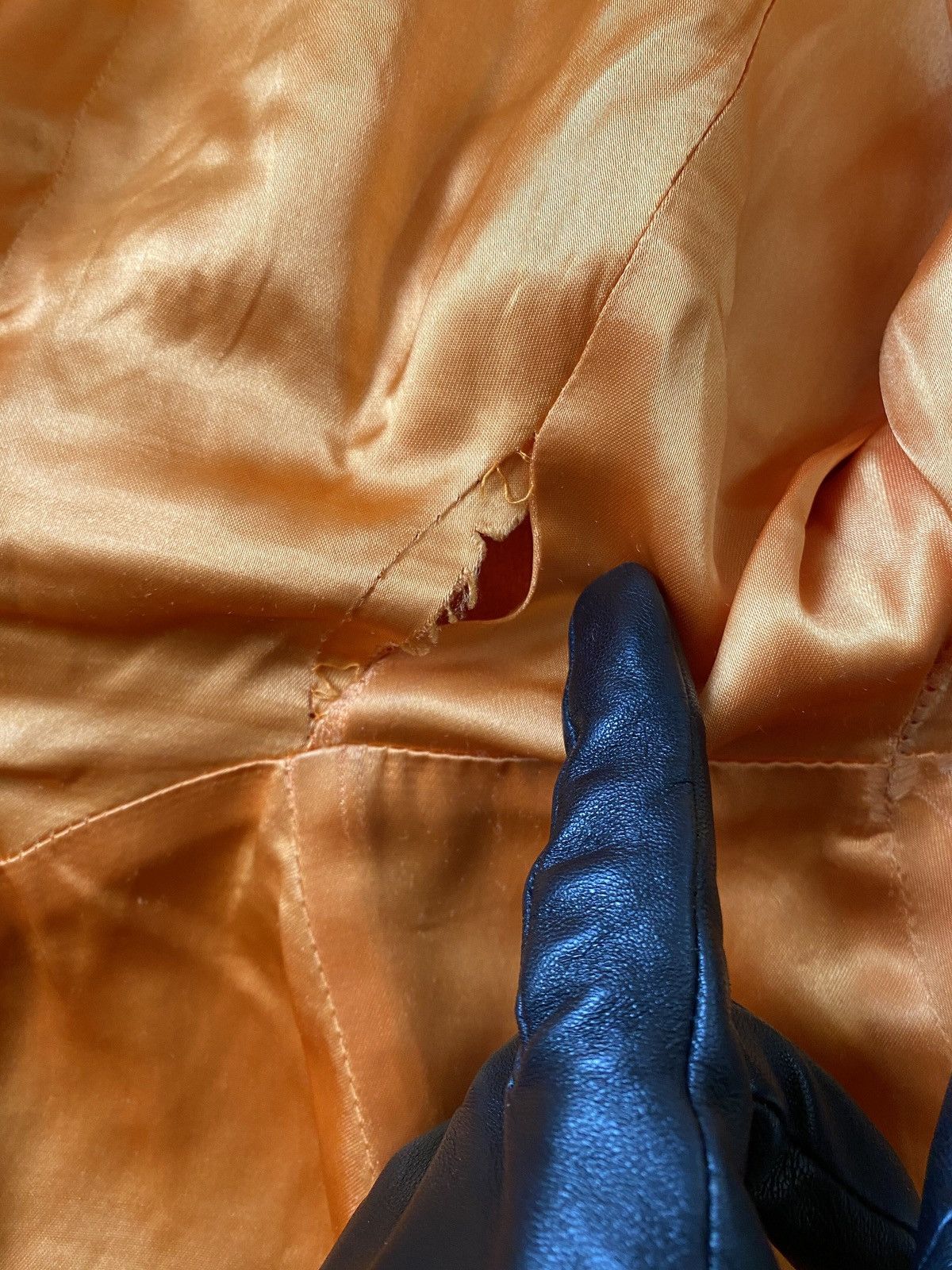 Mugler × Thierry Mugler Rare Thierry Mugler sculptural shape jacket 1991 Size S / US 4 / IT 40 - 11 Thumbnail