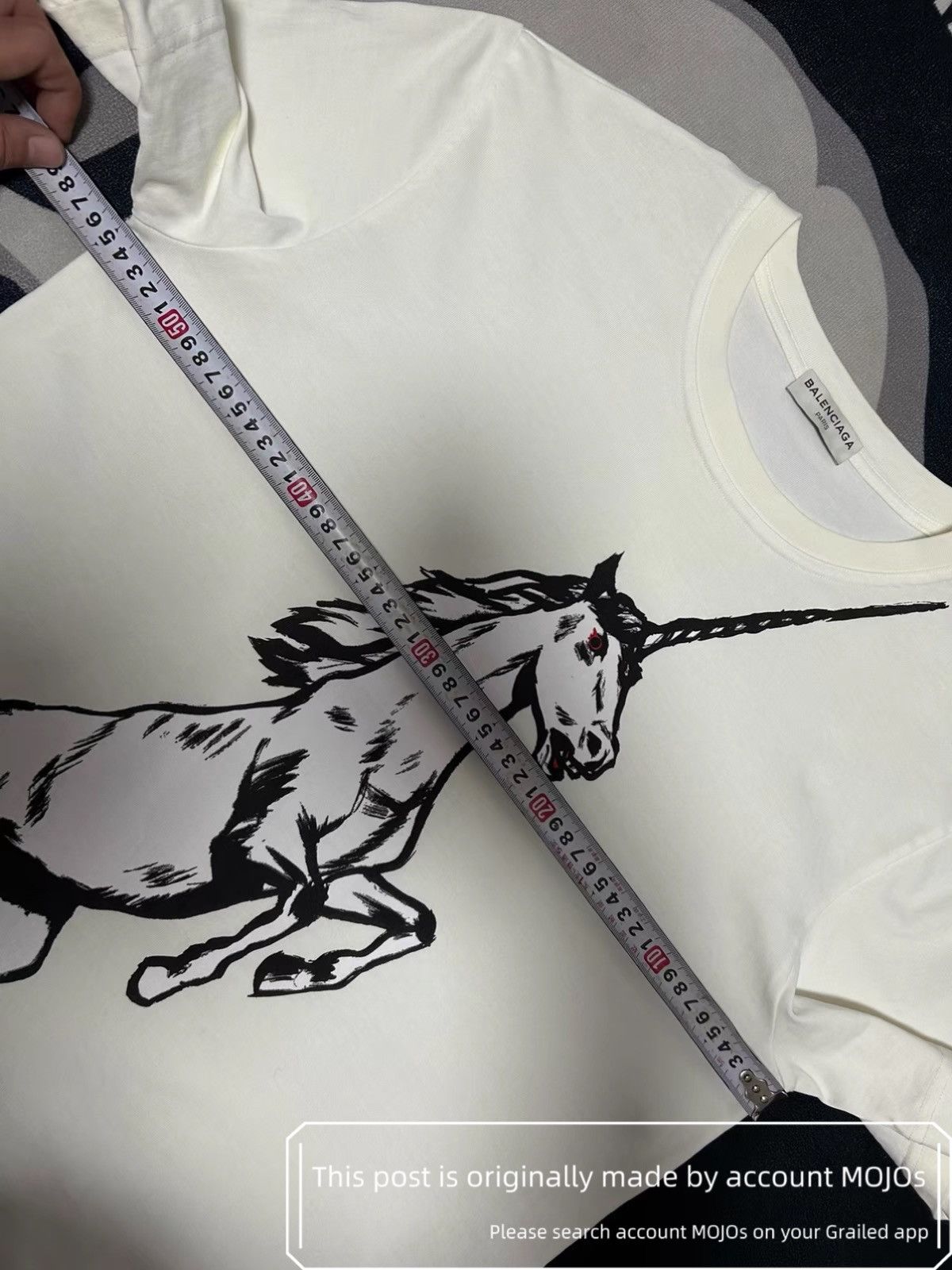 Balenciaga Sz M Balenciaga Unicorn White Tee mojos1135 Size US M / EU 48-50 / 2 - 4 Thumbnail