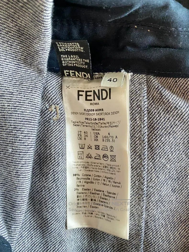Fendi Fendi Denim skirt with side zipper Size 26" / US 2 / IT 38 - 7 Thumbnail