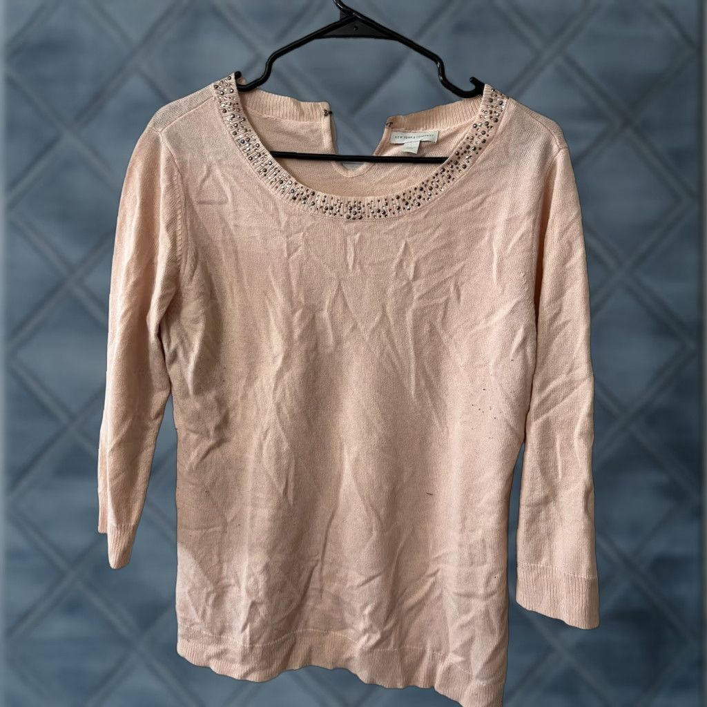 Vintage NEW YORK & COMPANY Women's Sweater Pink Large Key Hole Rear 3/4 Sleeve Size L / US 10 / IT 46 - 1 Thumbnail