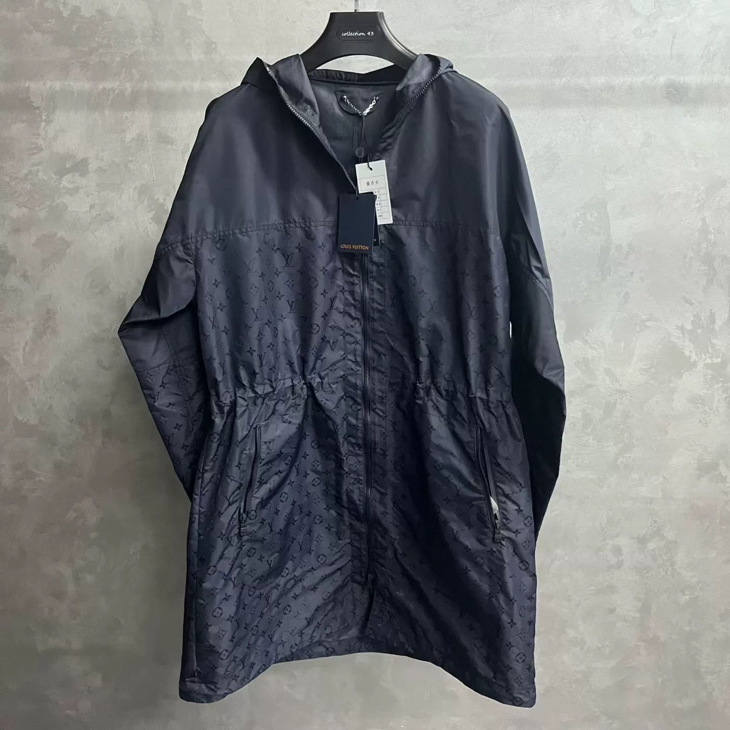Louis Vuitton Louis Vuitton Blue Monogram Hooded Trench Size US S / EU 44-46 / 1 - 1 Thumbnail