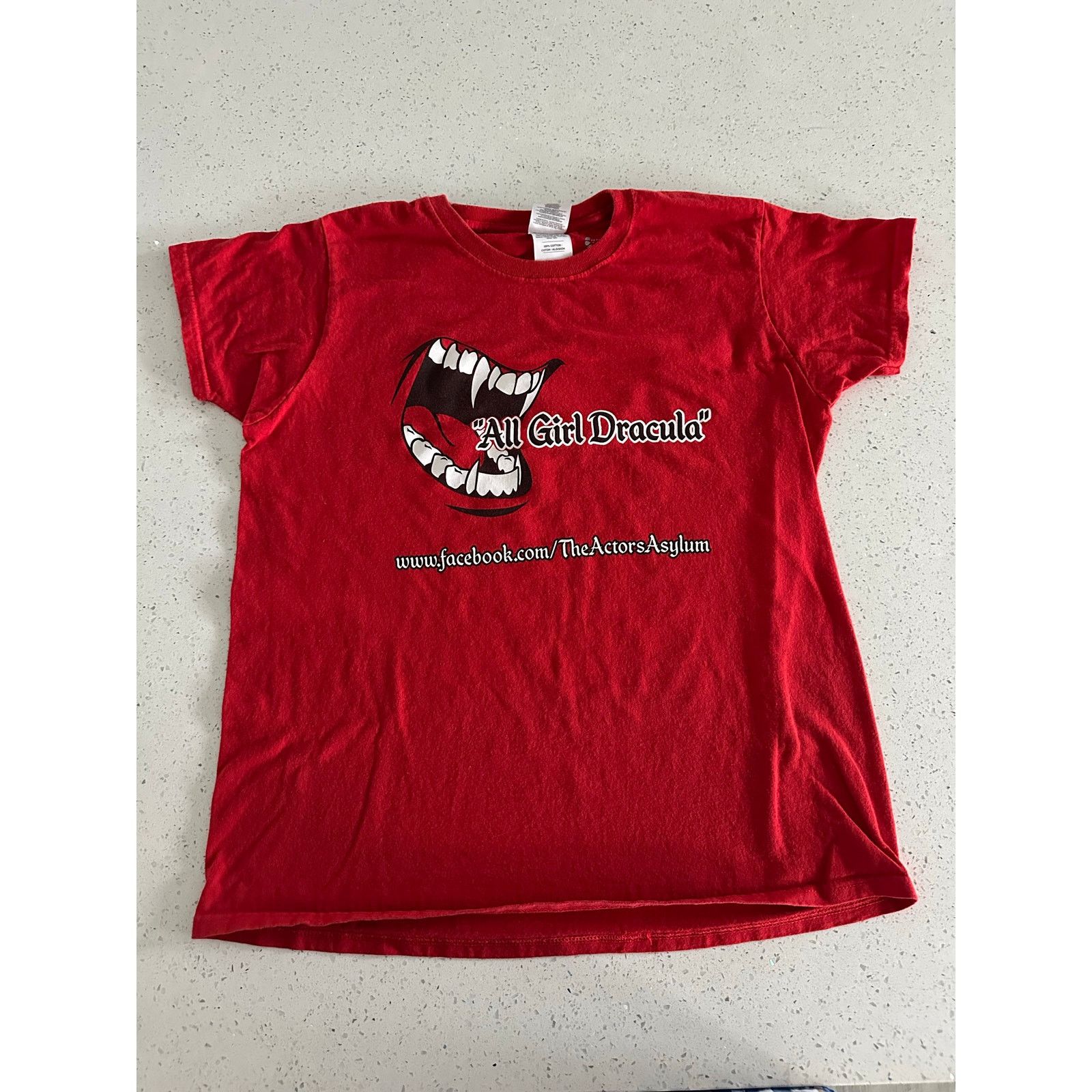 Other ALL GIRL’S DRACULA THE ACTORS ASYLUM T SHIRT SIZE MEDIUM Size M / US 6-8 / IT 42-44 - 1 Thumbnail