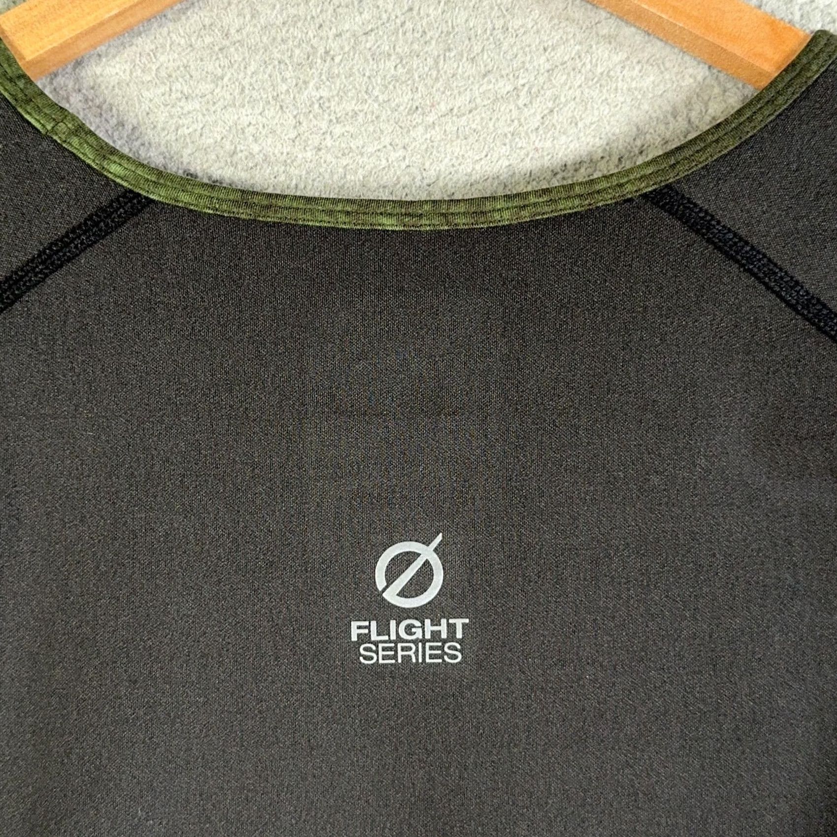 The North Face VINTAGE North Face Flight Series Top Shirt Womens L Green Gray Night Flight Night Long Sleeve Running Size L / US 10 / IT 46 - 4 Thumbnail