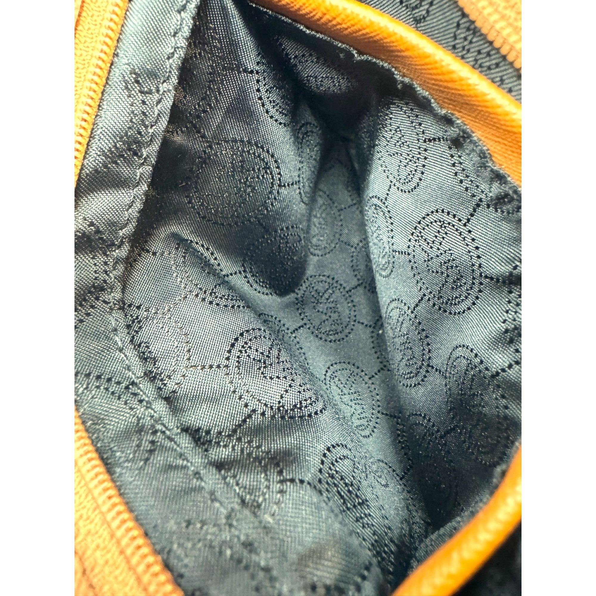 Michael Kors Michael Kors Kempton Black Nylon Wristlet Gold Tone Hardware Size ONE SIZE - 9 Thumbnail