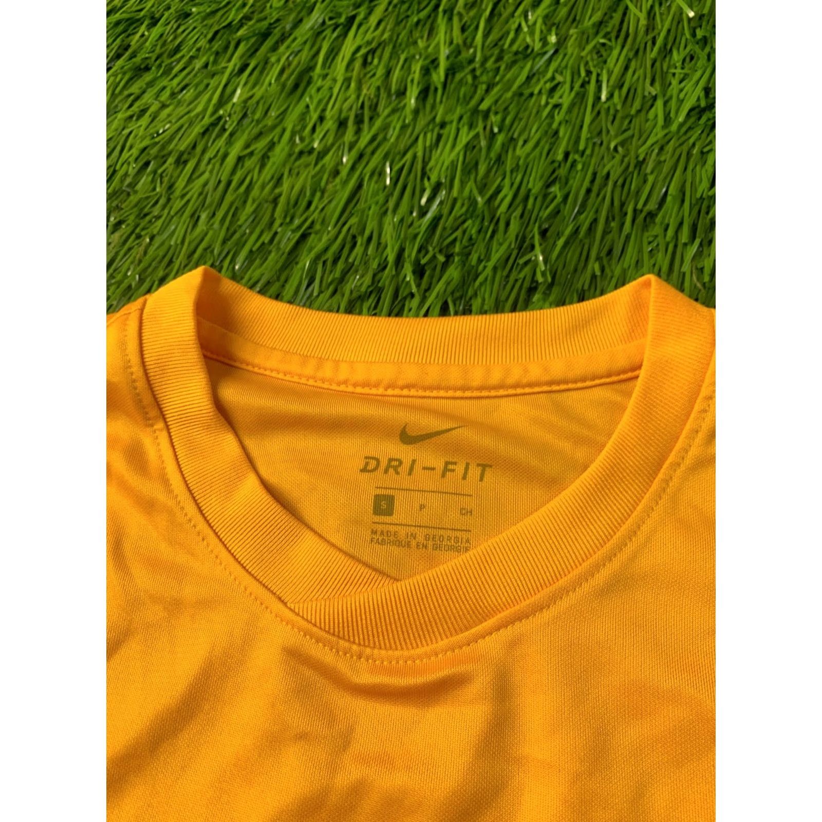 Nike Nike Dri-Fit Park Original 2016 Men Football Training Shirt Jersey Tee S Orange Nike Dri-Fit Park Shirt Mens Small Orange Football Shirt Size US S / EU 44-46 / 1 - 5 Thumbnail