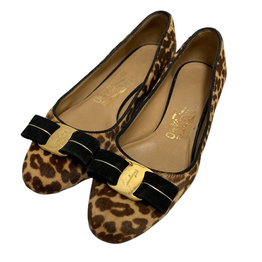 Salvatore Ferragamo Salvatore Ferragamo Salvatore Ferragamo Vara Leopard Haircalf Pumps Fur Shoes DUTY FREE for USA Size ONE SIZE - 1 Thumbnail