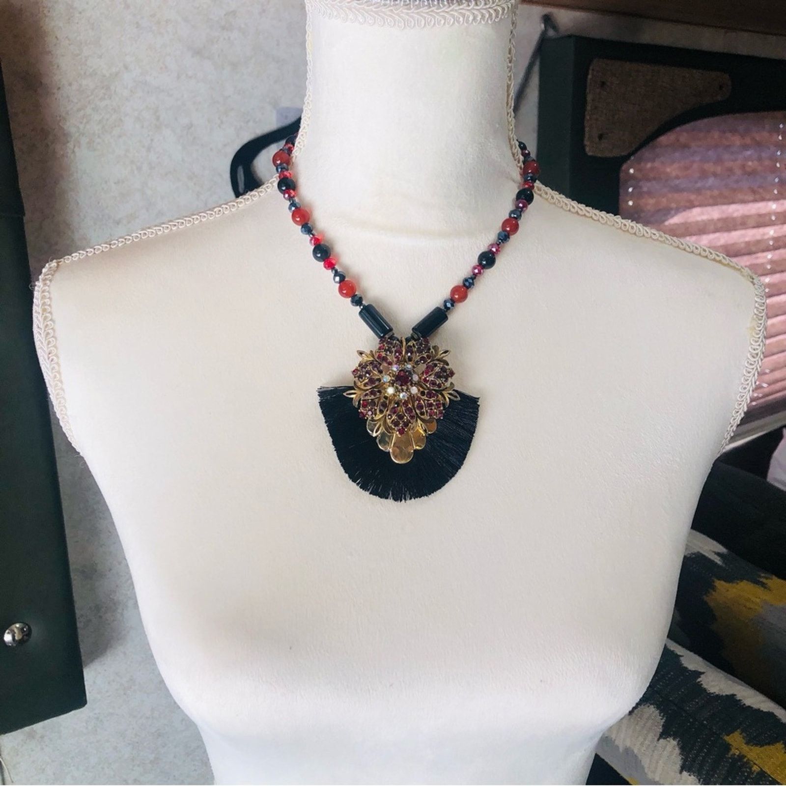 Handmade Handcrafted repurpose Florenza black onyx carnelian necklace Size ONE SIZE - 3 Thumbnail
