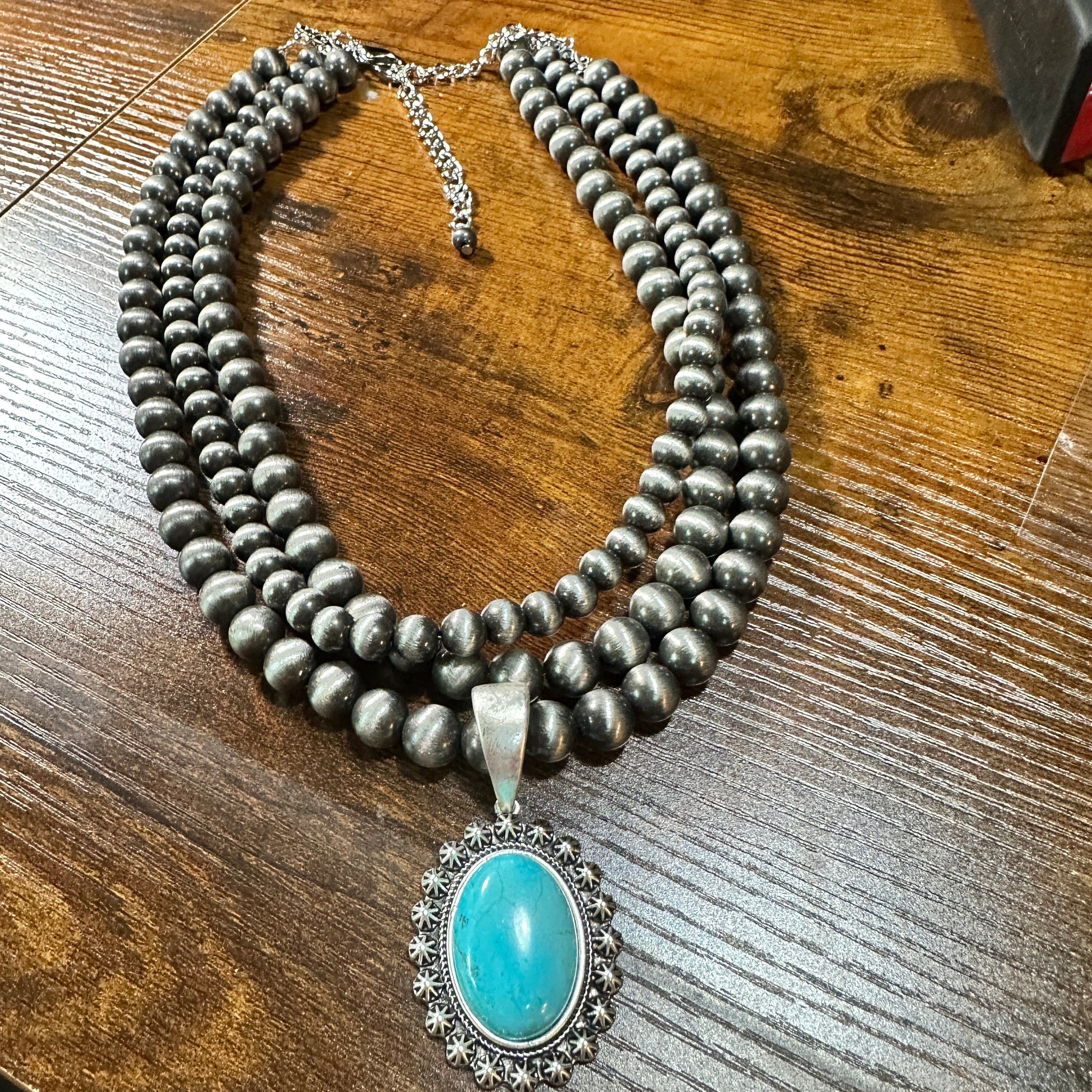 Other Navajo Turquoise Beaded Necklace 18 Inch 3 Strand Design, Bo Size ONE SIZE - 7 Thumbnail