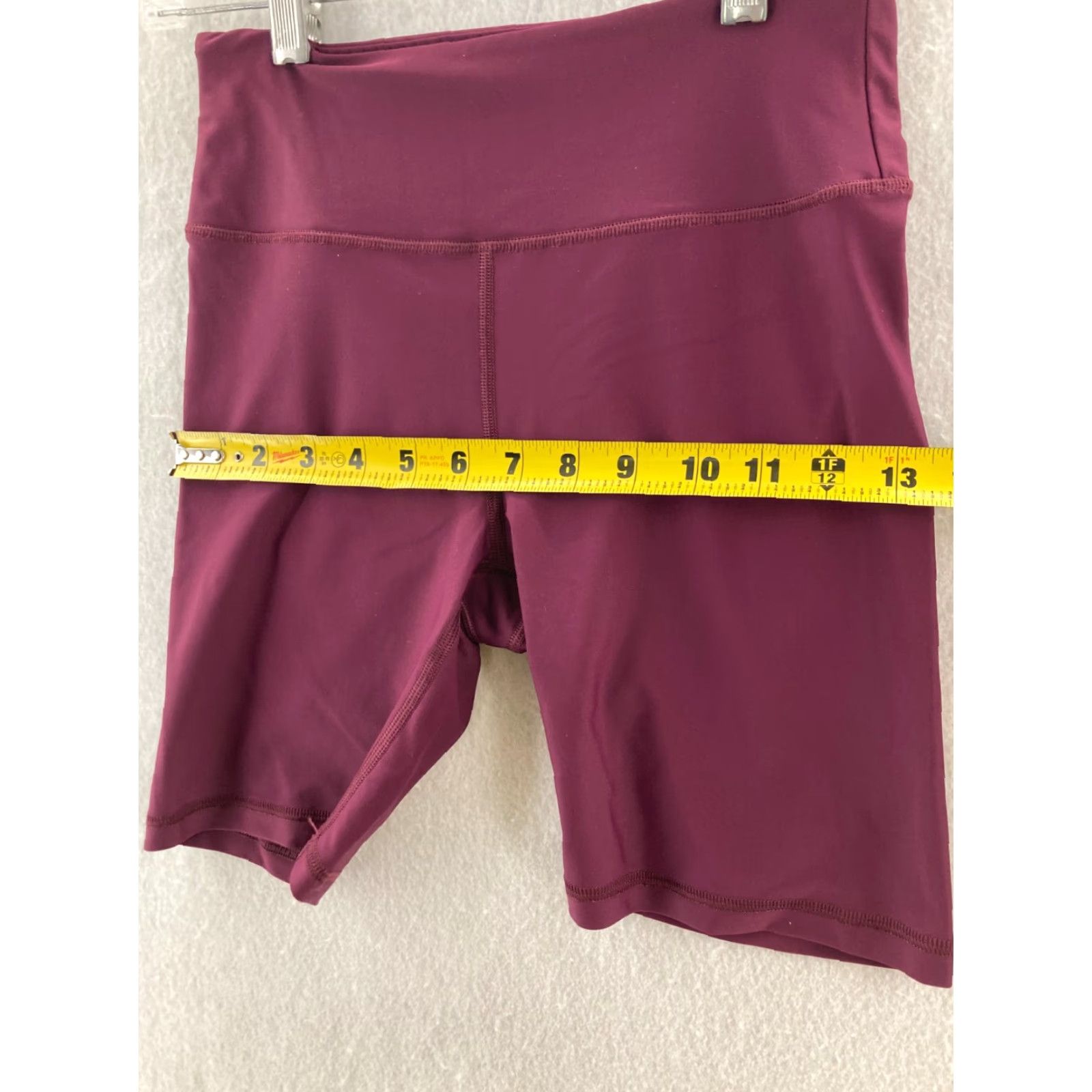 Vintage Victoria’s Secret Pink Victoria Sport Shorts Womens XS Red Geometric Compression Yoga Running 4 in Inseam Slimming Athletic Activewear Womens XS Size 26" / US 2 / IT 38 - 3 Thumbnail