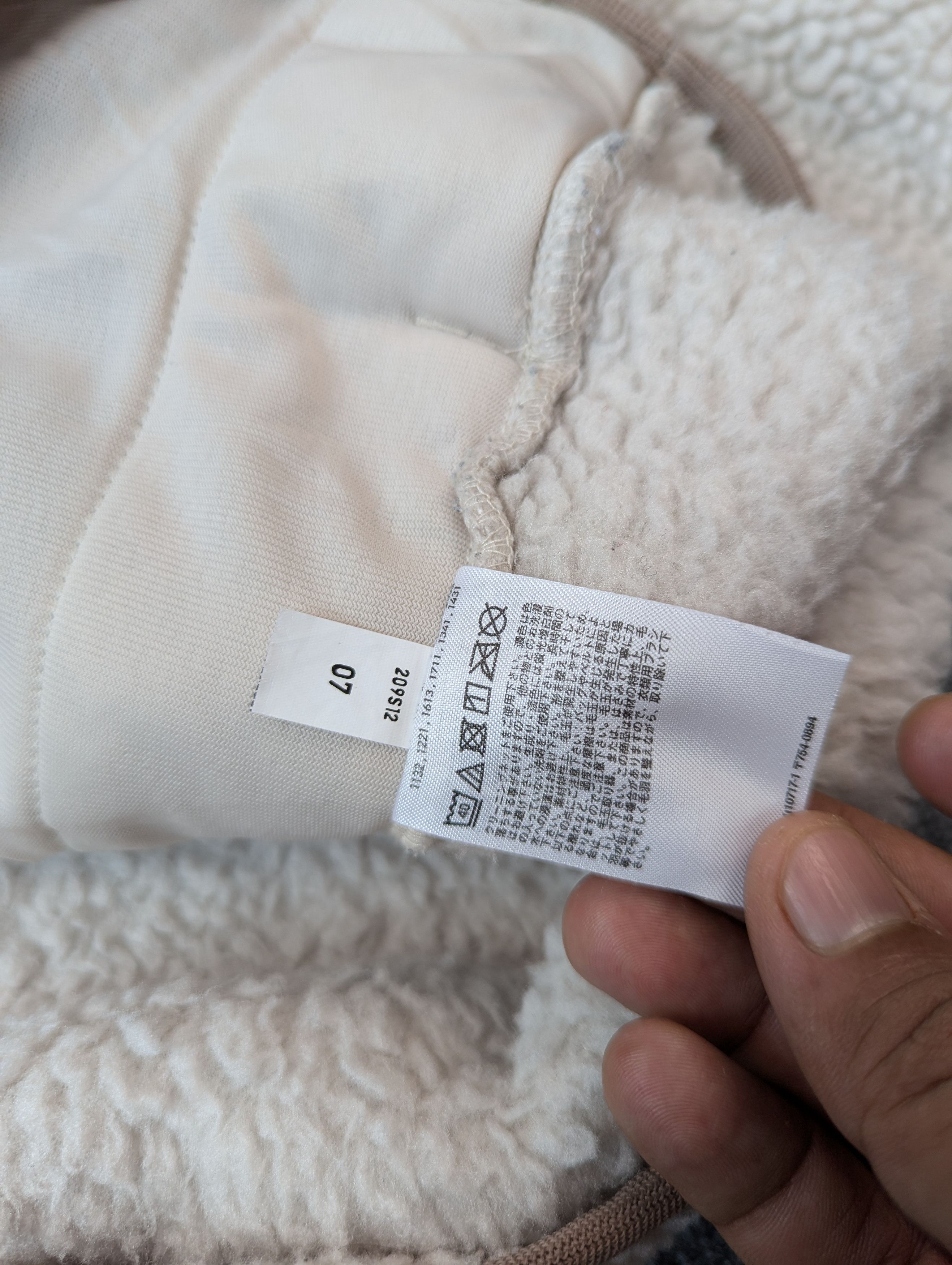 Japanese Brand × Uniqlo × White Mountaineering White Mountaineering X Uniqlo Sherpa Fleece Jacket Size US L / EU 52-54 / 3 - 10 Thumbnail