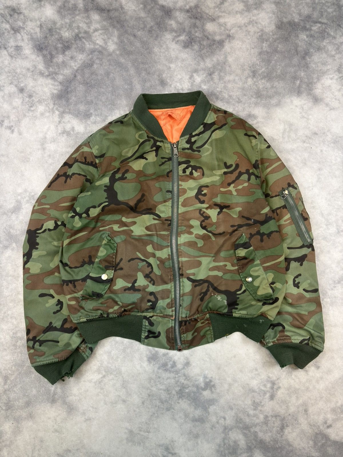 Vintage Vintage bomber ma-1 military army jacket 90s raf simons vibe Size US L / EU 52-54 / 3 - 1 Thumbnail