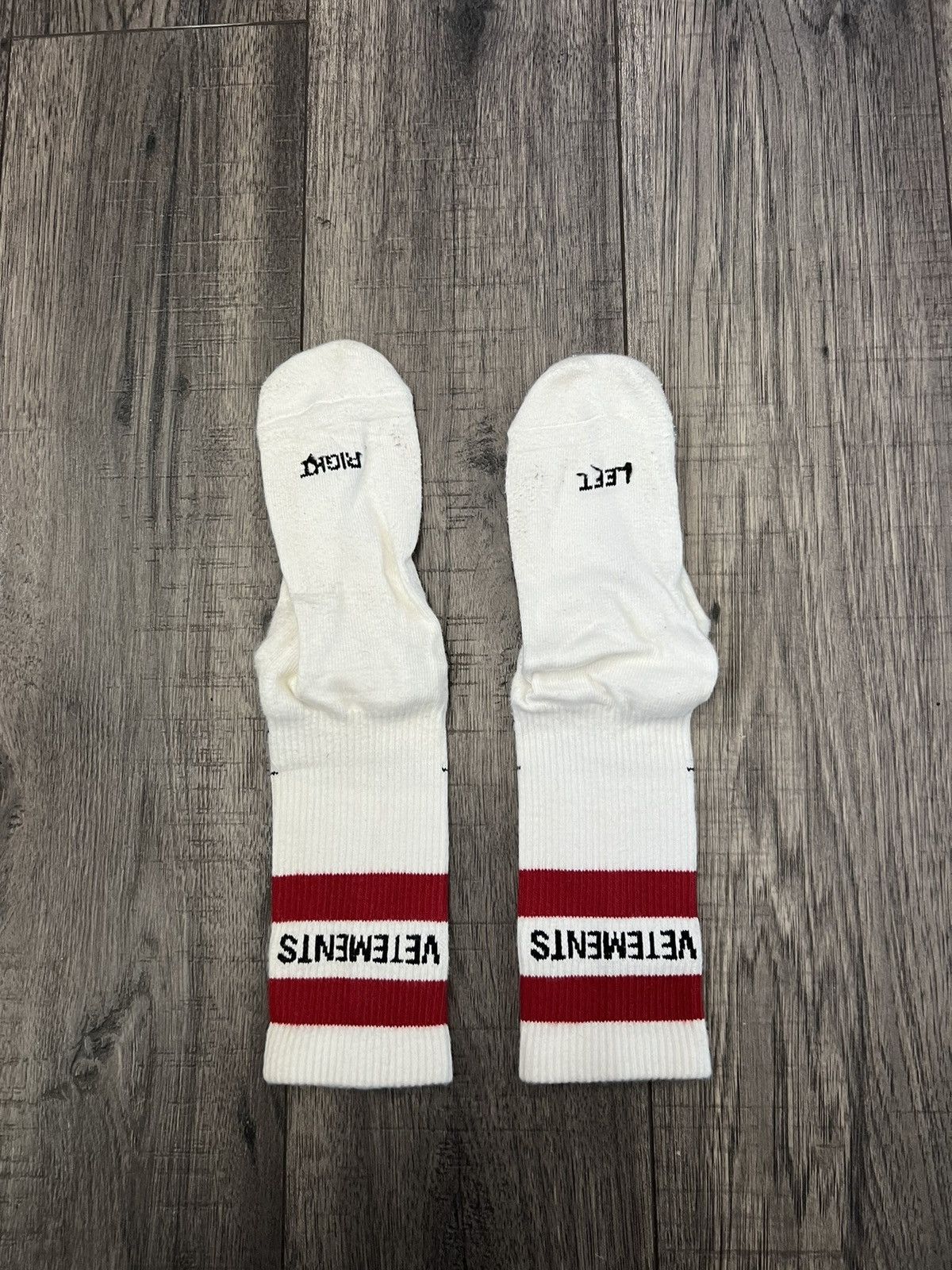 Reebok × Vetements Vestments Reebok Crew socks Size ONE SIZE - 3 Thumbnail