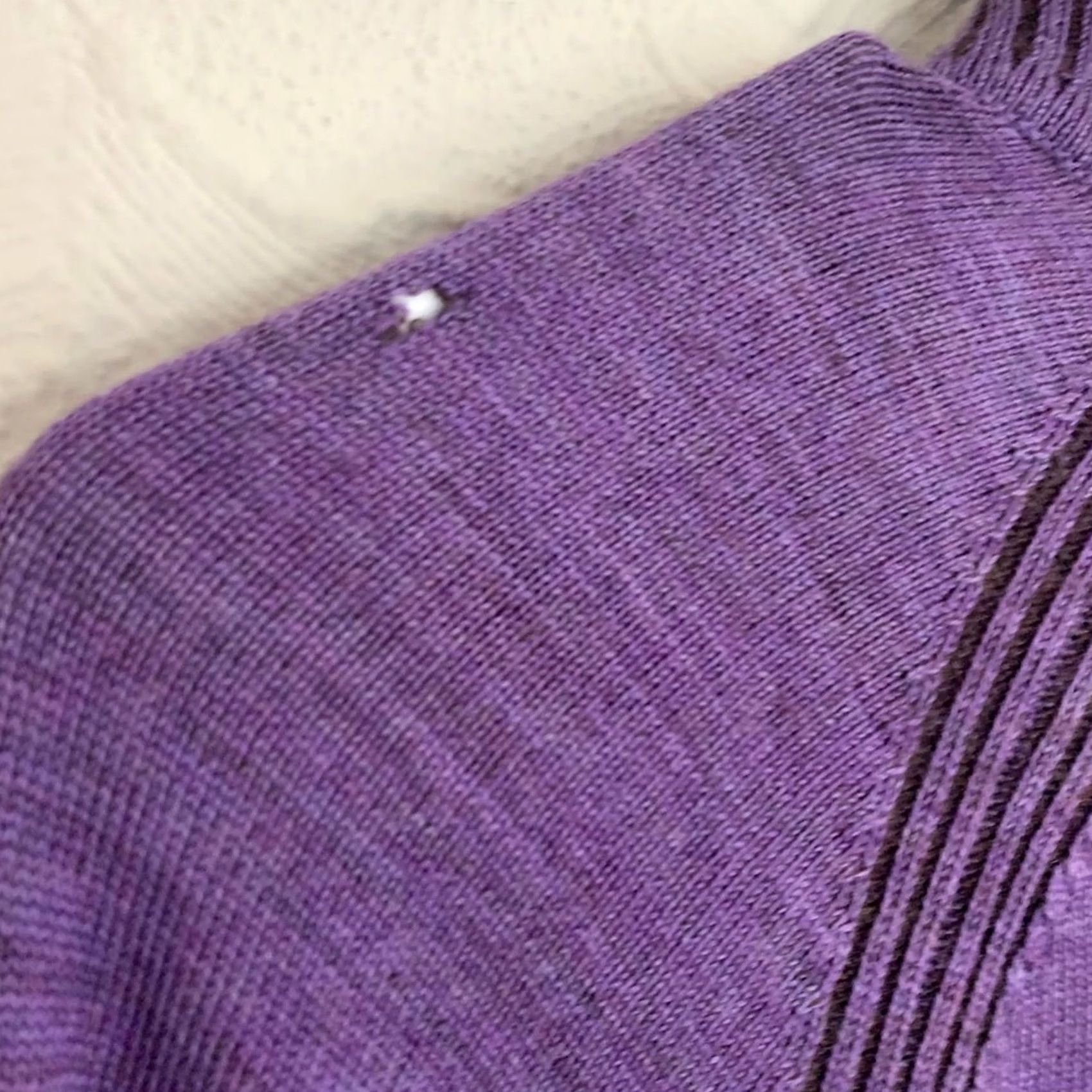 Robert Graham Robert Graham Sweater Men's Size Large PURPLE 100% Wool 1/4 Zip NICE Size US L / EU 52-54 / 3 - 6 Thumbnail