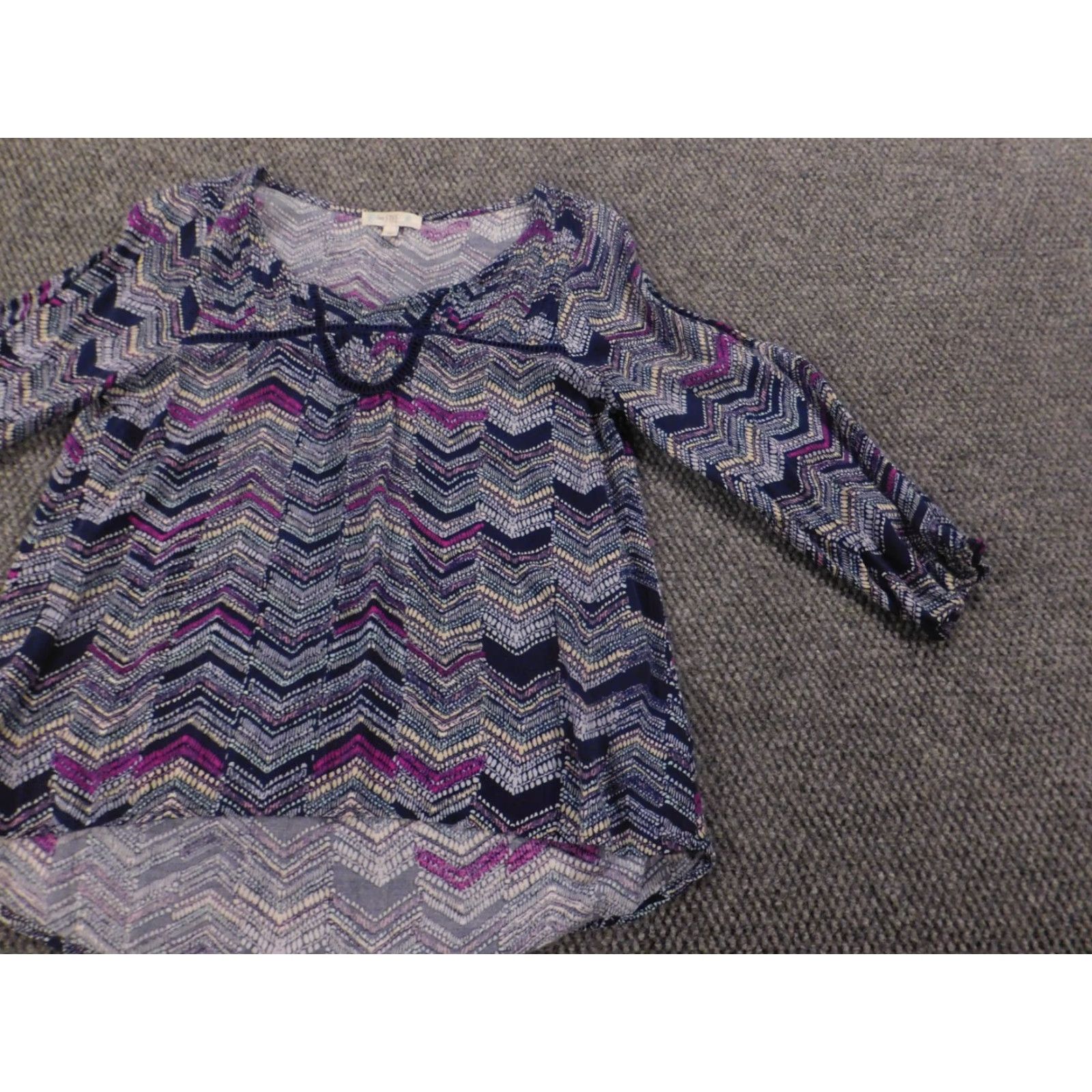 Vintage Love Fire Blouse L Women Blue Round Neck Long Sleeve Pullover Stretch Casual Regular Rayon Size L / US 10 / IT 46 - 3 Thumbnail