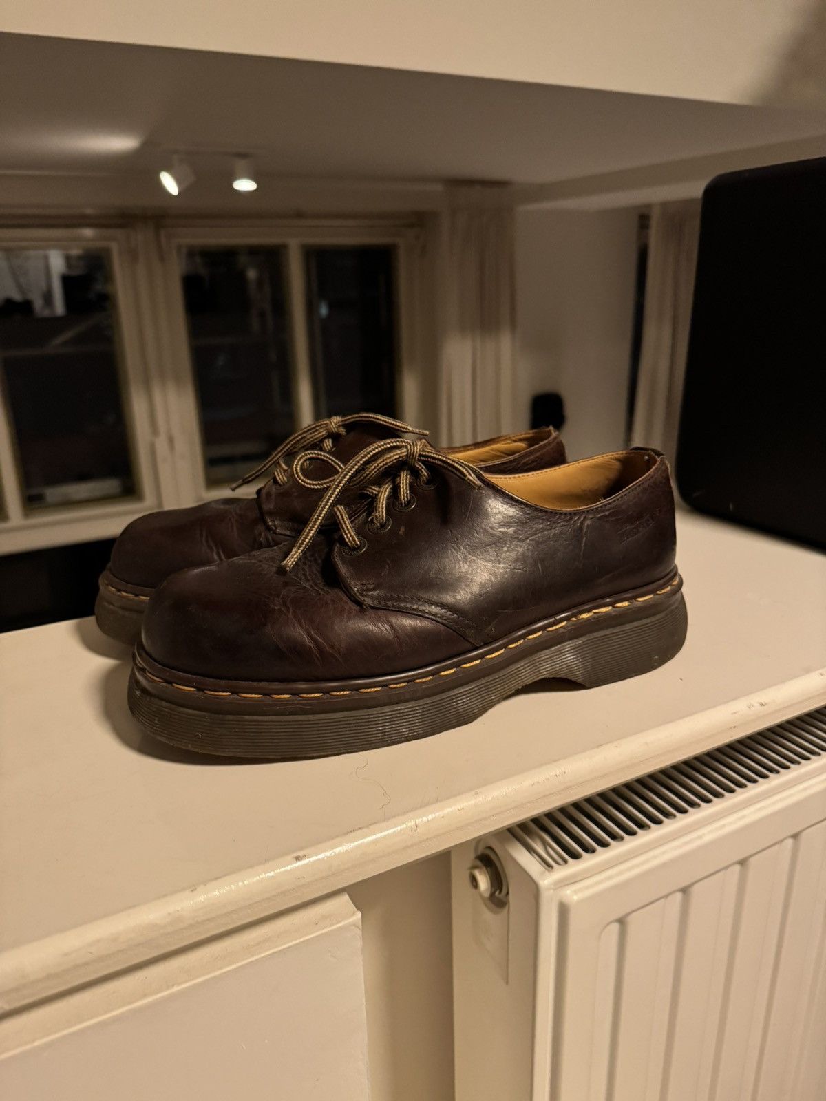 Dr. Martens RARE Dr. Martens 8434 Vintage Chunky Platform Oxfords Size US 9 / EU 42 - 2 Thumbnail