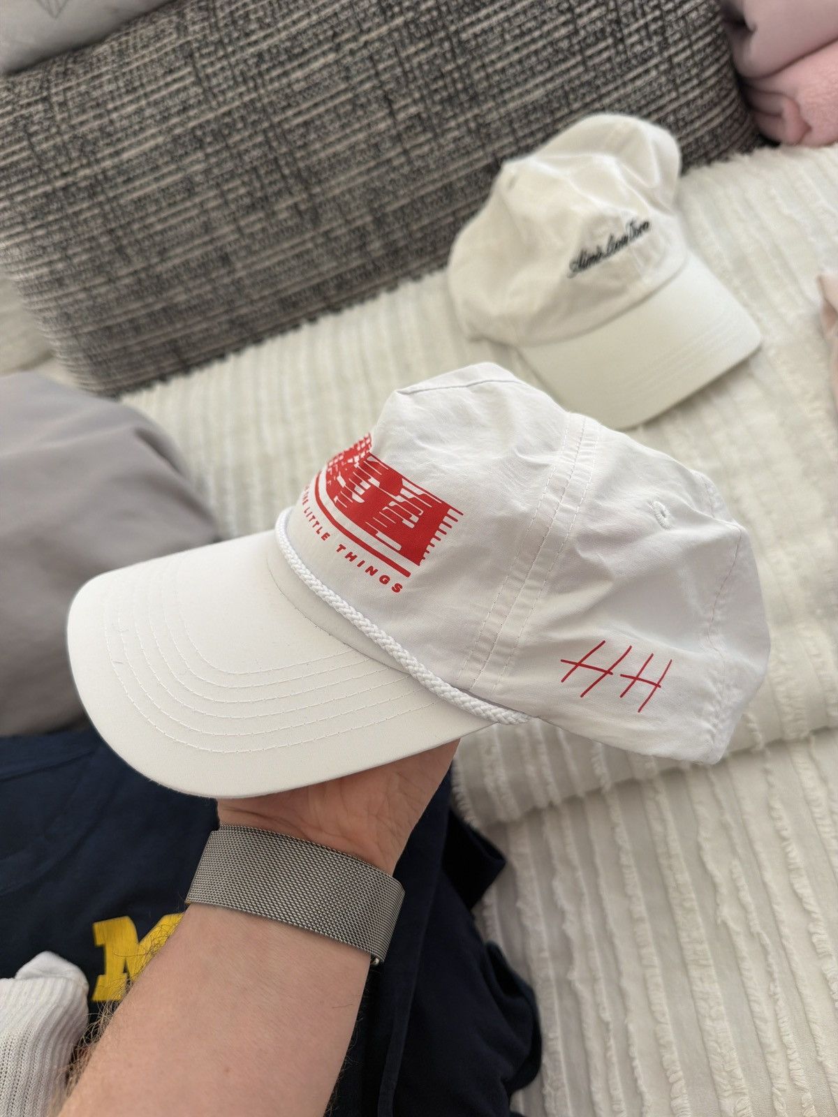 Other White Huega House Hat never worn Size ONE SIZE - 2 Thumbnail