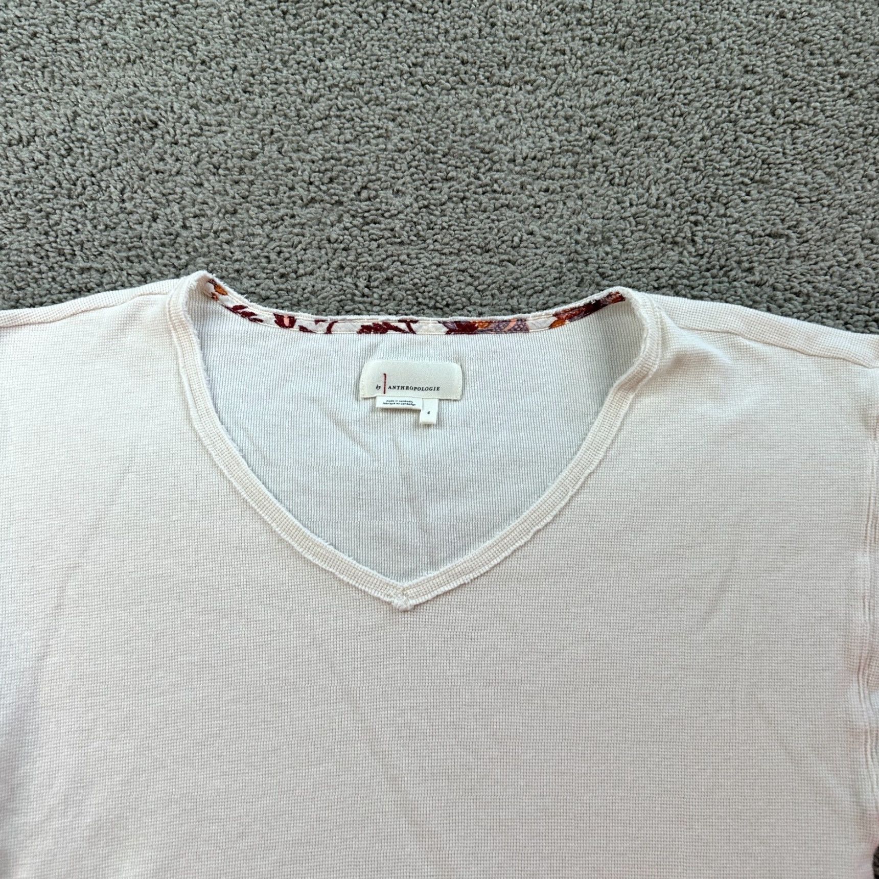 Anthropologie Anthropologie Shirt Womens S Ivory V-Neck Thermal Top Bohemian Long Sleeve Viscose Cotton Knit Logo Casual Regular Basic ADULT Womens Size S / US 4 / IT 40 - 3 Thumbnail