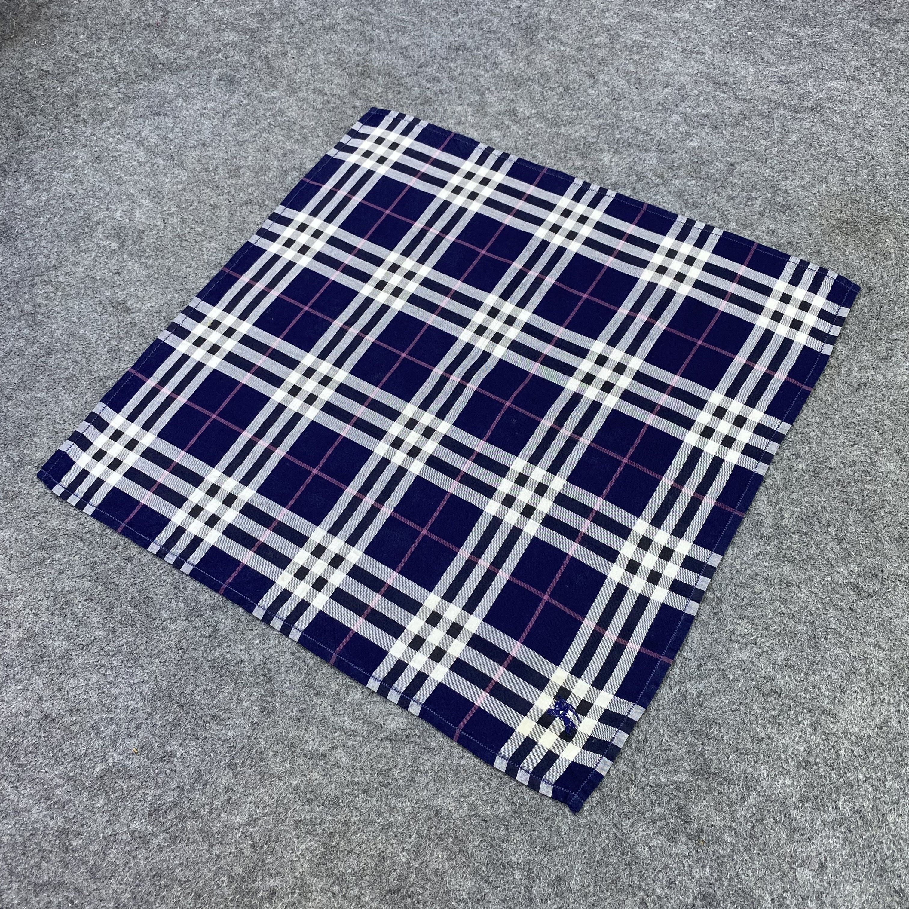 Burberry Burberry Handkerchief / Bandana / Neckerchief-B2279 Size ONE SIZE - 4 Thumbnail