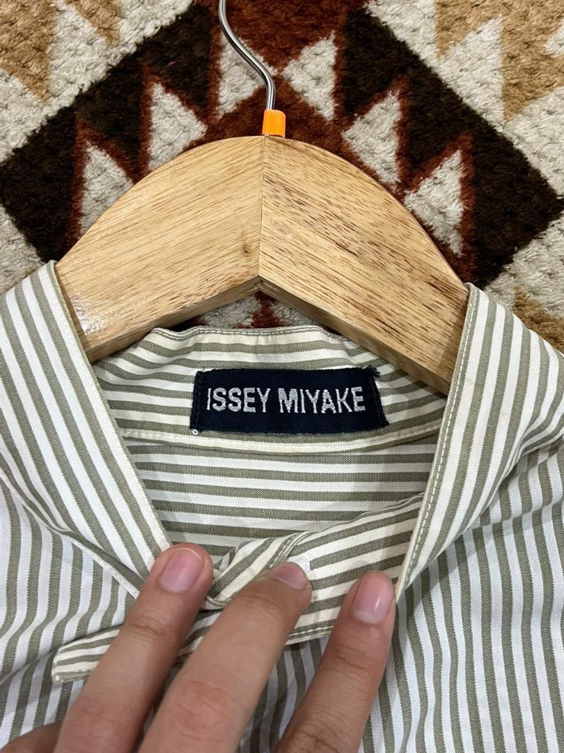 Issey Miyake Vtg Issey Miyake Unsymmetrical Stripes Button Shirt Size US L / EU 52-54 / 3 - 2 Thumbnail