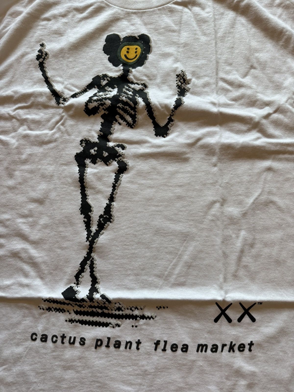 Cactus Plant Flea Market × Kaws KAWS x Cactus Plant Flea Market Skeleton Tee White Size XL Size US XL / EU 56 / 4 - 2 Thumbnail