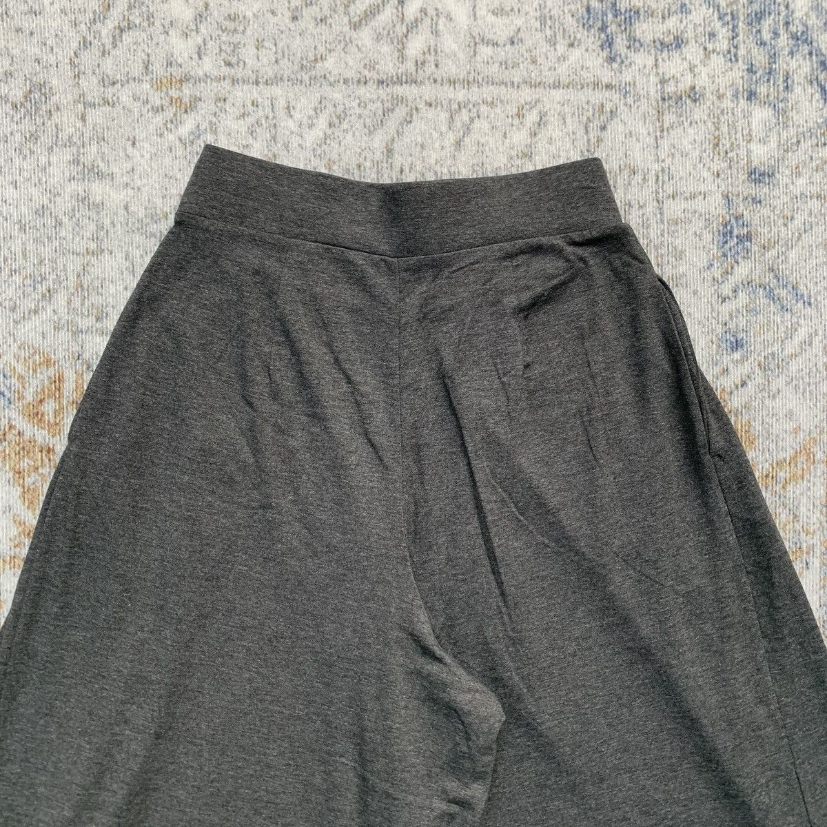 Japanese Brand Rare Japanese Brand Uniqlo Yohji Style SS 2022 Wide Pants Size US 28 / EU 44 - 6 Thumbnail