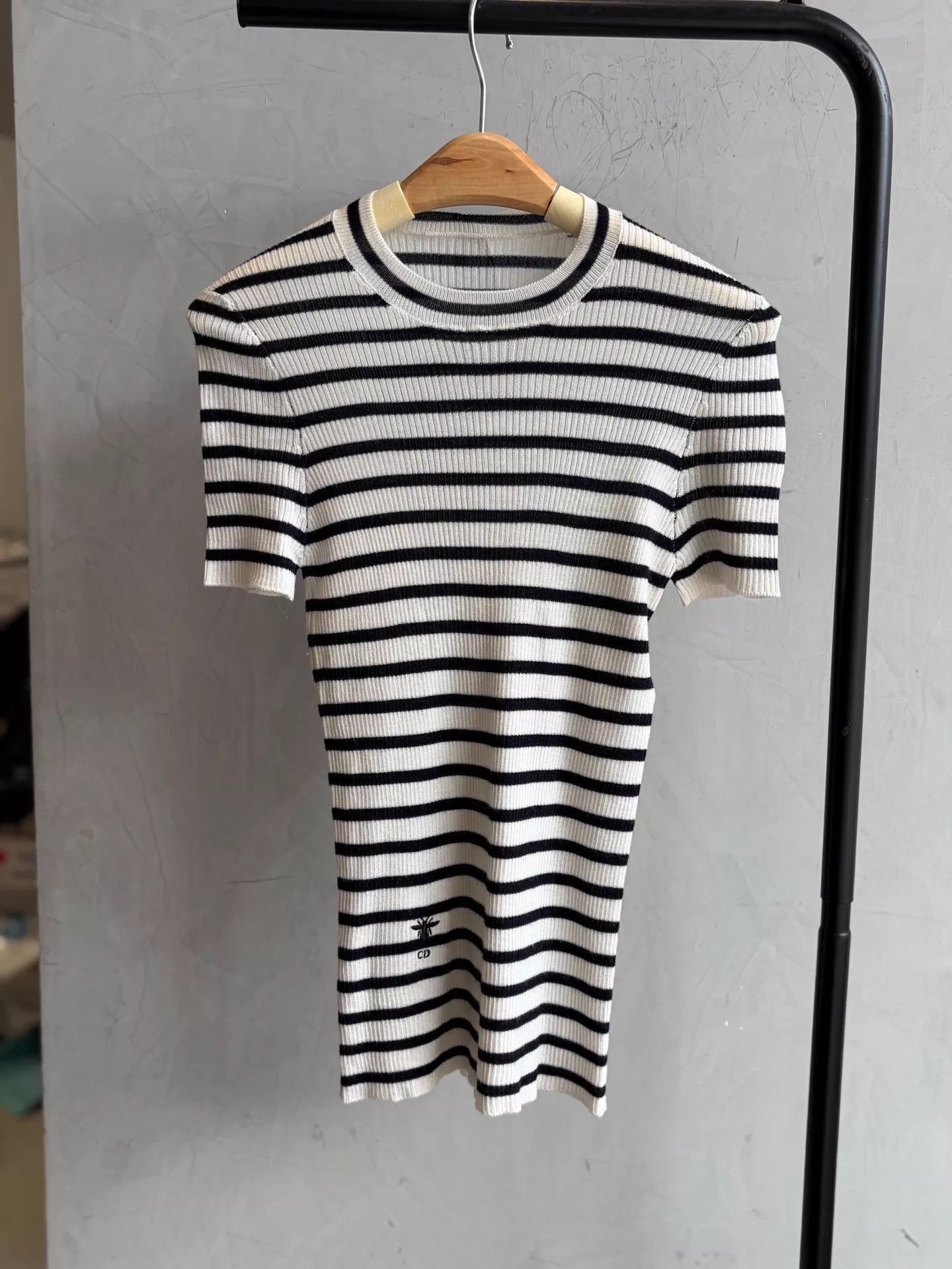 Dior Dior B&W Striped Knit SS w/ Bee CD Embroidery 34/38 New Size XS / US 0-2 / IT 36-38 - 1 Thumbnail