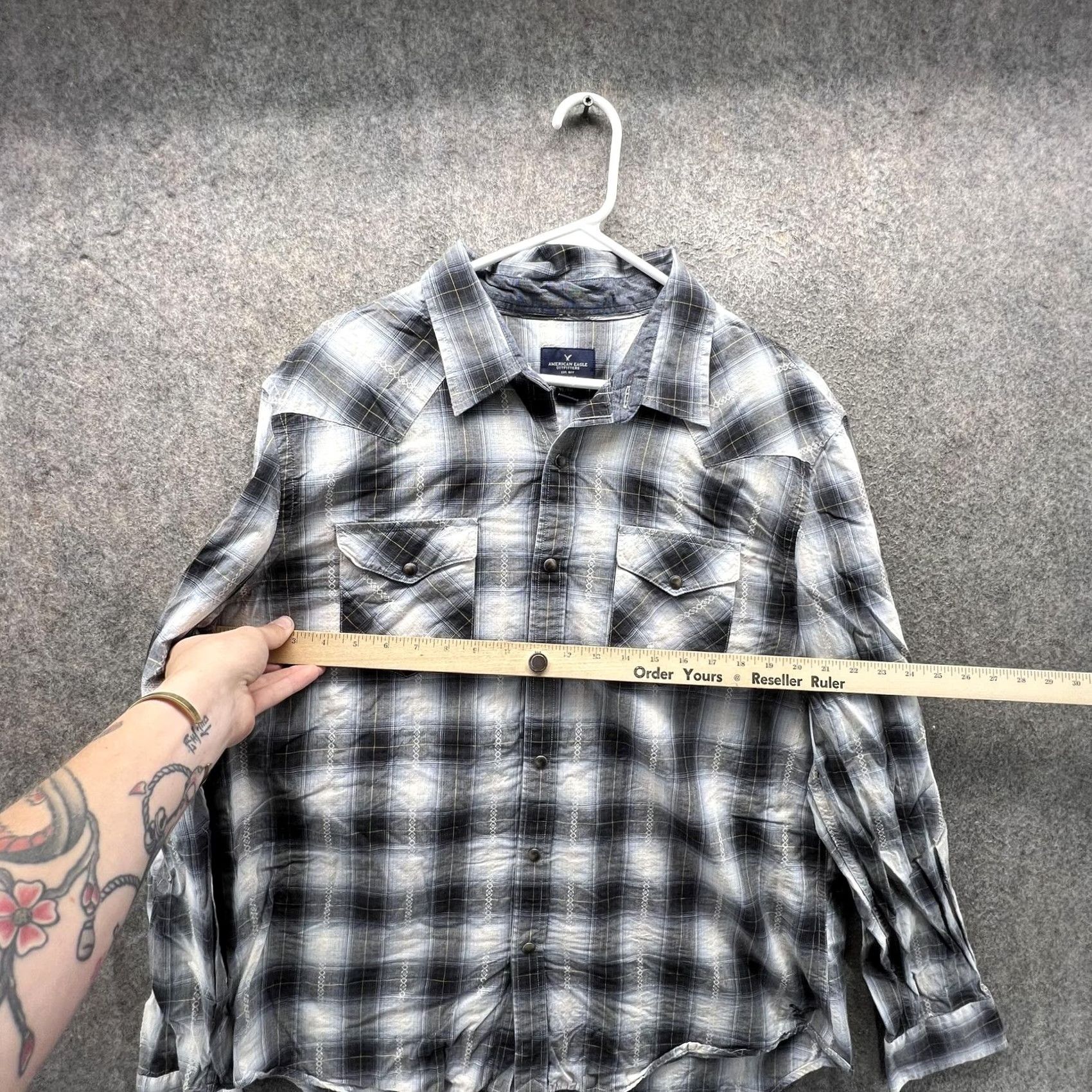 American Eagle Outfitters American Eagle Outfitters Shirt Mens XL Gray Plaid Long Sleeve Western Snap Size US XL / EU 56 / 4 - 3 Thumbnail