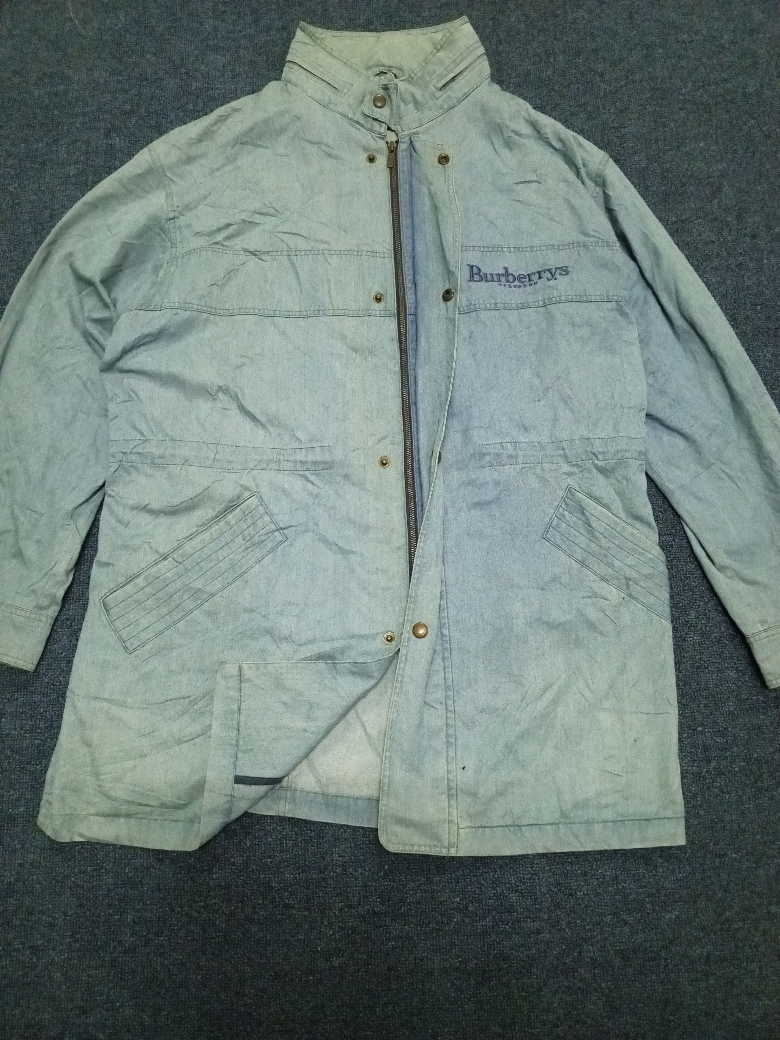 Burberry BURBERRYS LONDON LONG DENIM Size US L / EU 52-54 / 3 - 1 Thumbnail