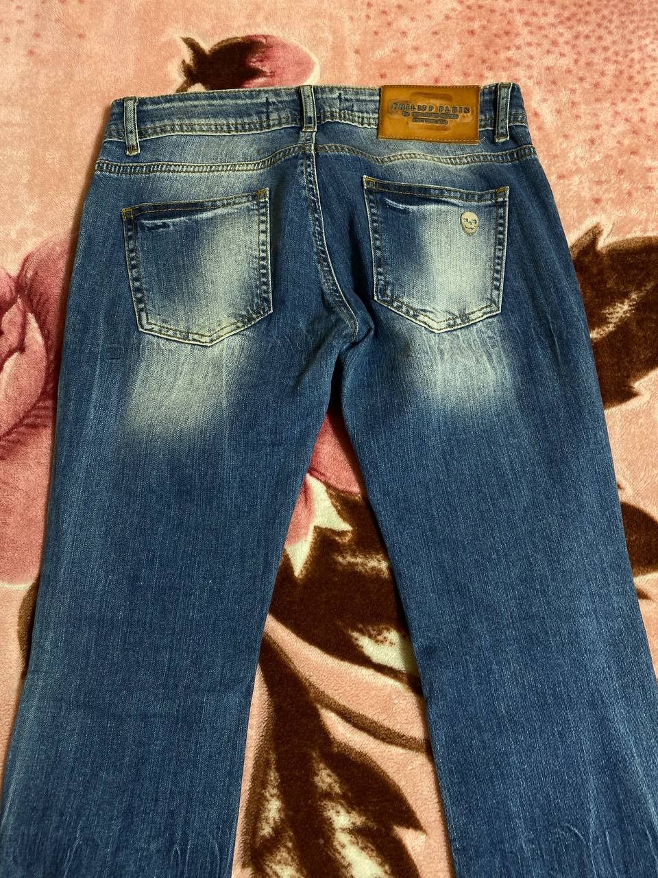 Philipp Plein Philipp Plein Rhinestone stonewashed straight-leg jeans Size US 28 / EU 44 - 19 Thumbnail
