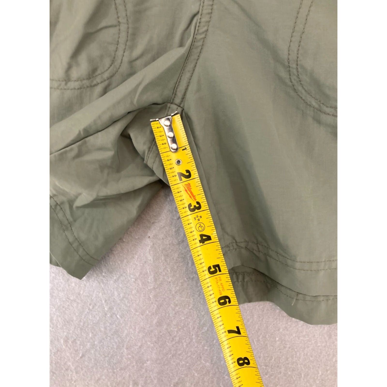 Vintage Columbia Women's Cargo Shorts XS Green Outdoor Hiking Activewear Casual Travel Nylon Elastic Waist Pockets Size 26" / US 2 / IT 38 - 5 Thumbnail