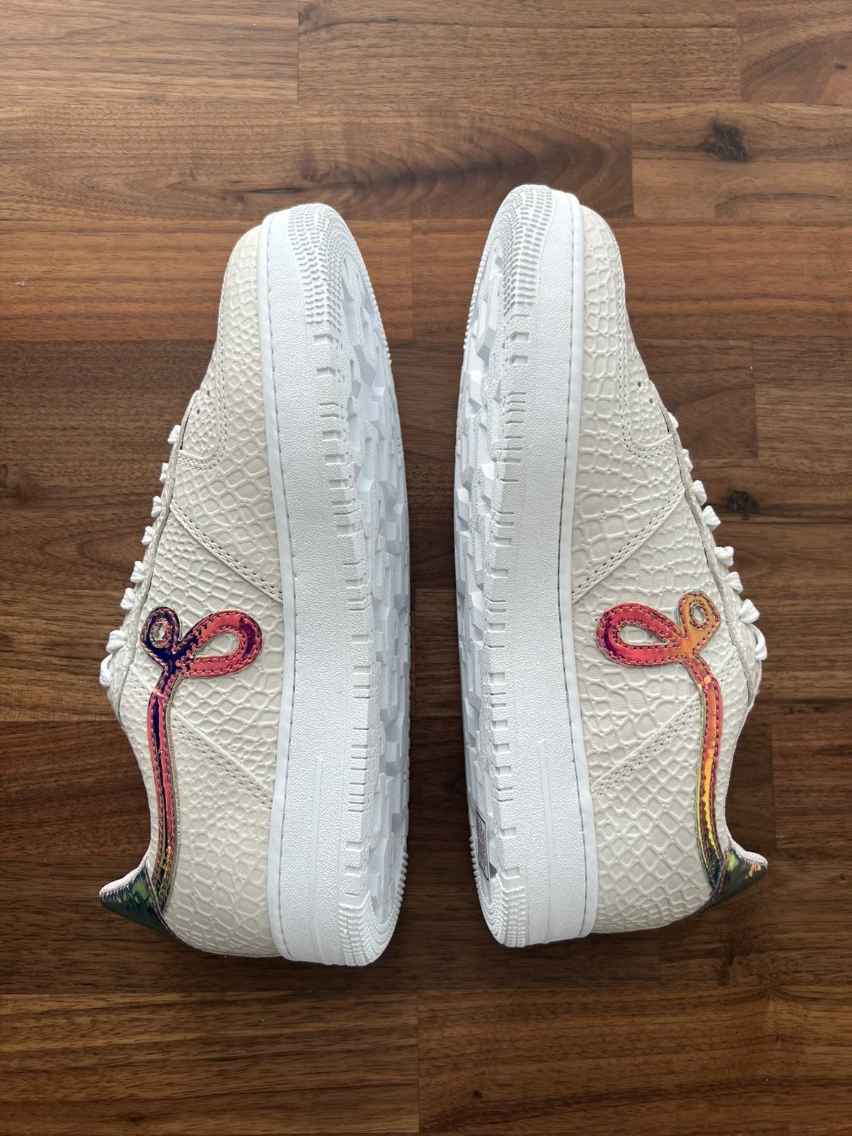 Other John Geiger GF-01 Off- Leather Iridescent size 7 Women’s Size US 7 / IT 37 - 4 Thumbnail