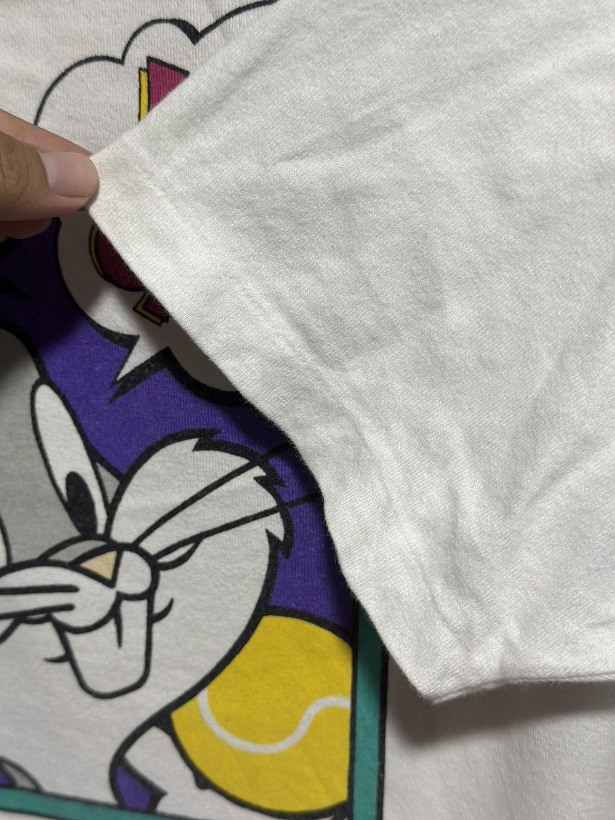 Warner Bros Thrashed Vintage Looney Tunes Tennis Faded Tee Size US L / EU 52-54 / 3 - 5 Thumbnail
