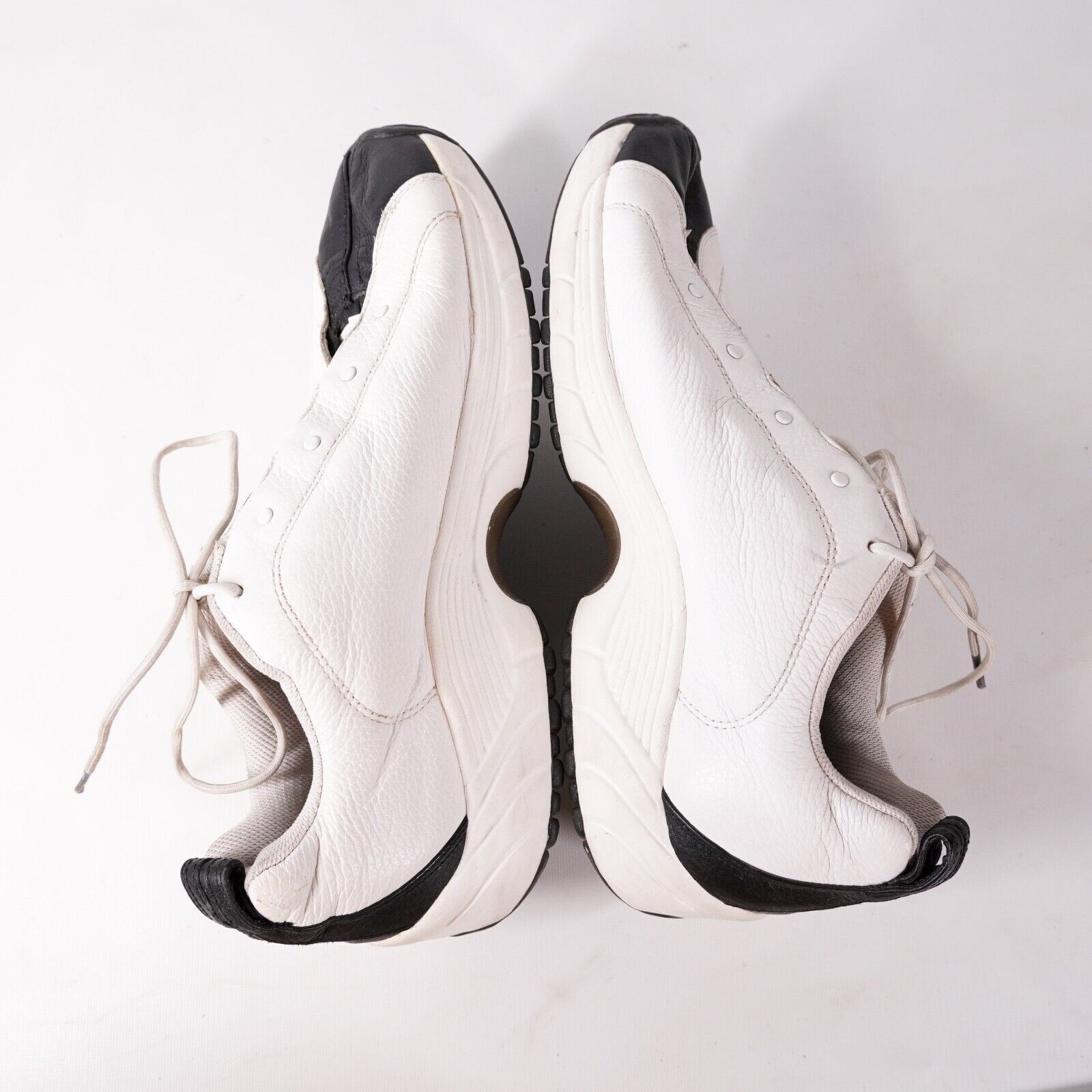 Reebok Reebok Athletic Low Top Sneakers Men's 12 Casual Shoes Kicks Size US 12 / EU 45 - 6 Thumbnail