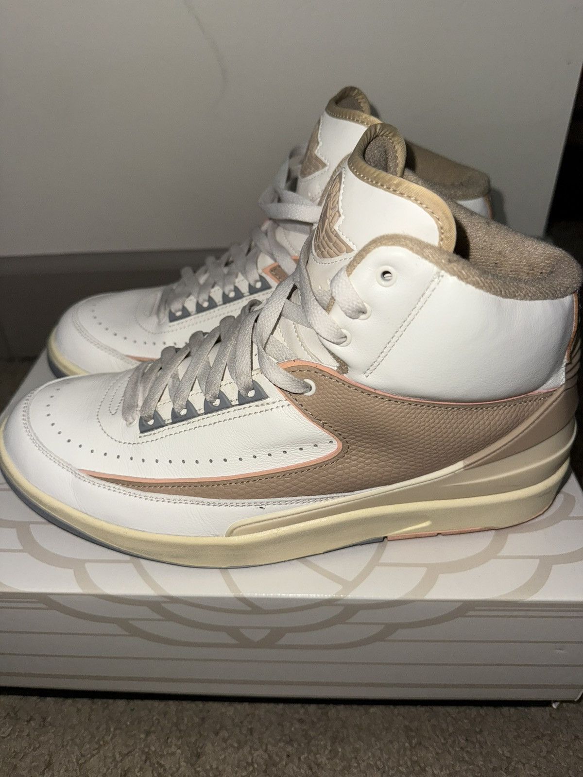 Jordan Brand × Nike Jordan 2 Sunset Haze Size US 11 / EU 44 - 3 Thumbnail