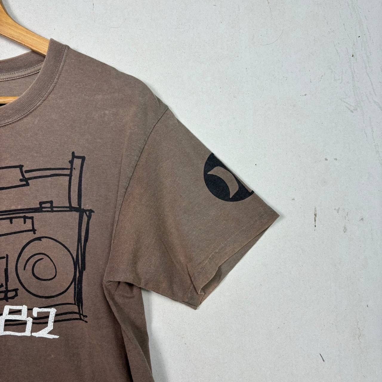 Band Tees Vintage Blink 182 Punk Rock Band Tshirt Sun Faded Style Size US S / EU 44-46 / 1 - 5 Thumbnail