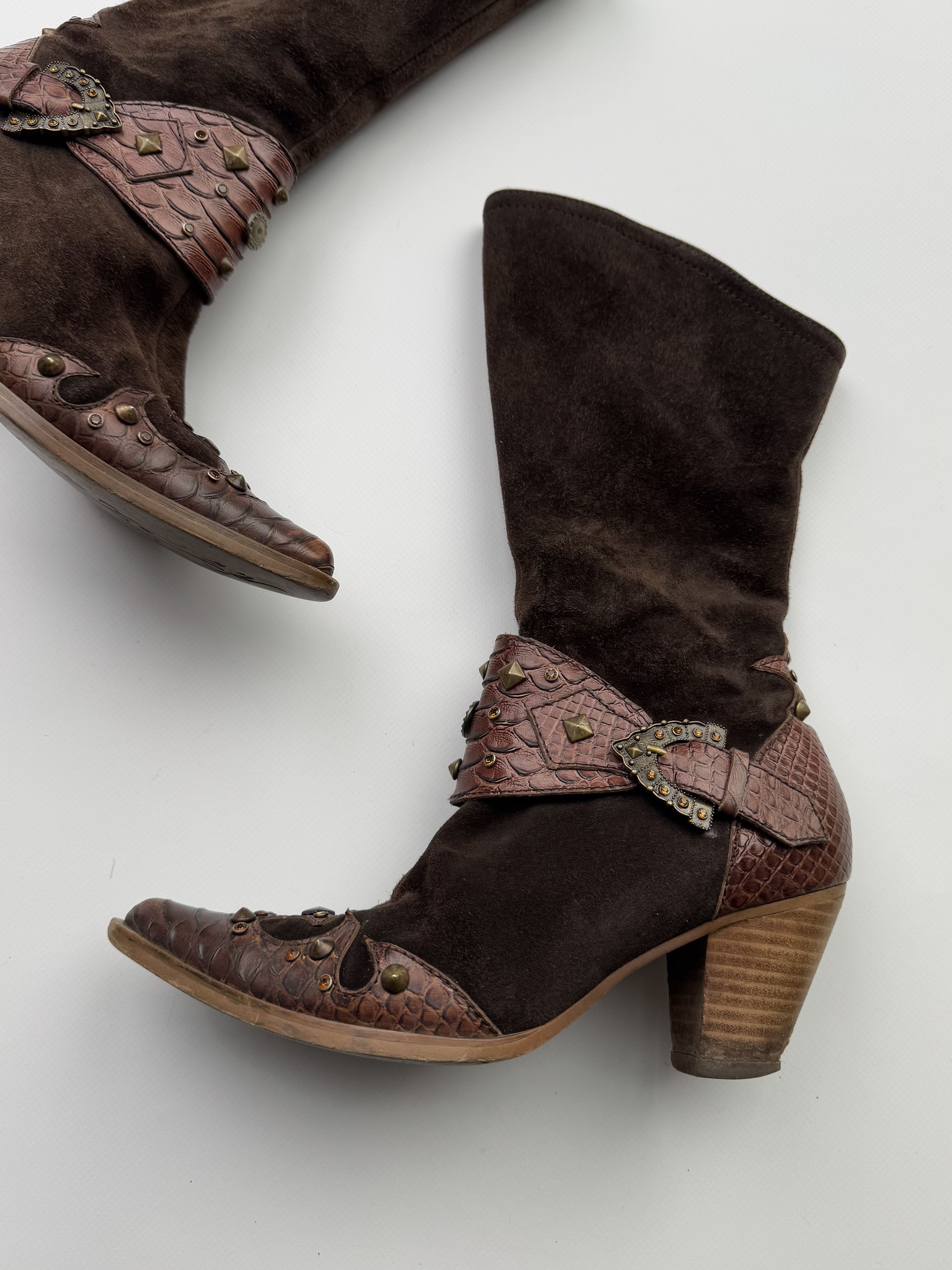 Vintage Vintage Suede Leather Boots B311(V208)E2 Size US 6 / IT 36 - 3 Thumbnail