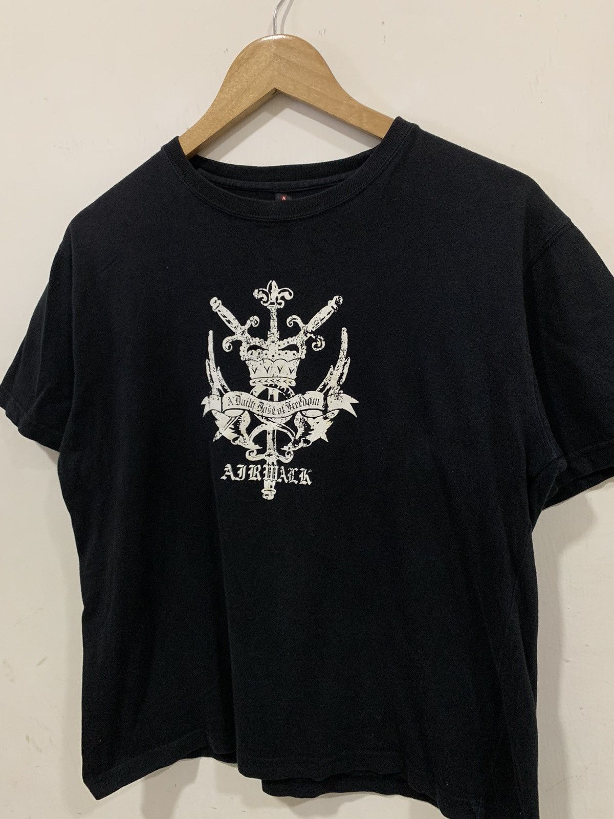 Vintage Airwalk Tshirt