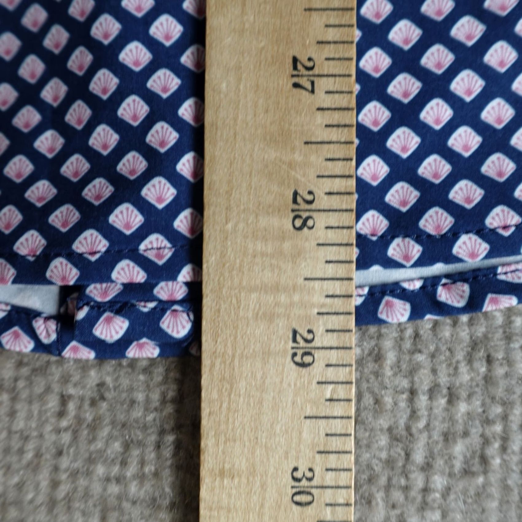 Mizzen+Main Mizzen+Main Shirt Medium Blue Trim Short Sleeve Pocket Button-Up Geometric Pattern Men Regular XS? Size US M / EU 48-50 / 2 - 3 Thumbnail