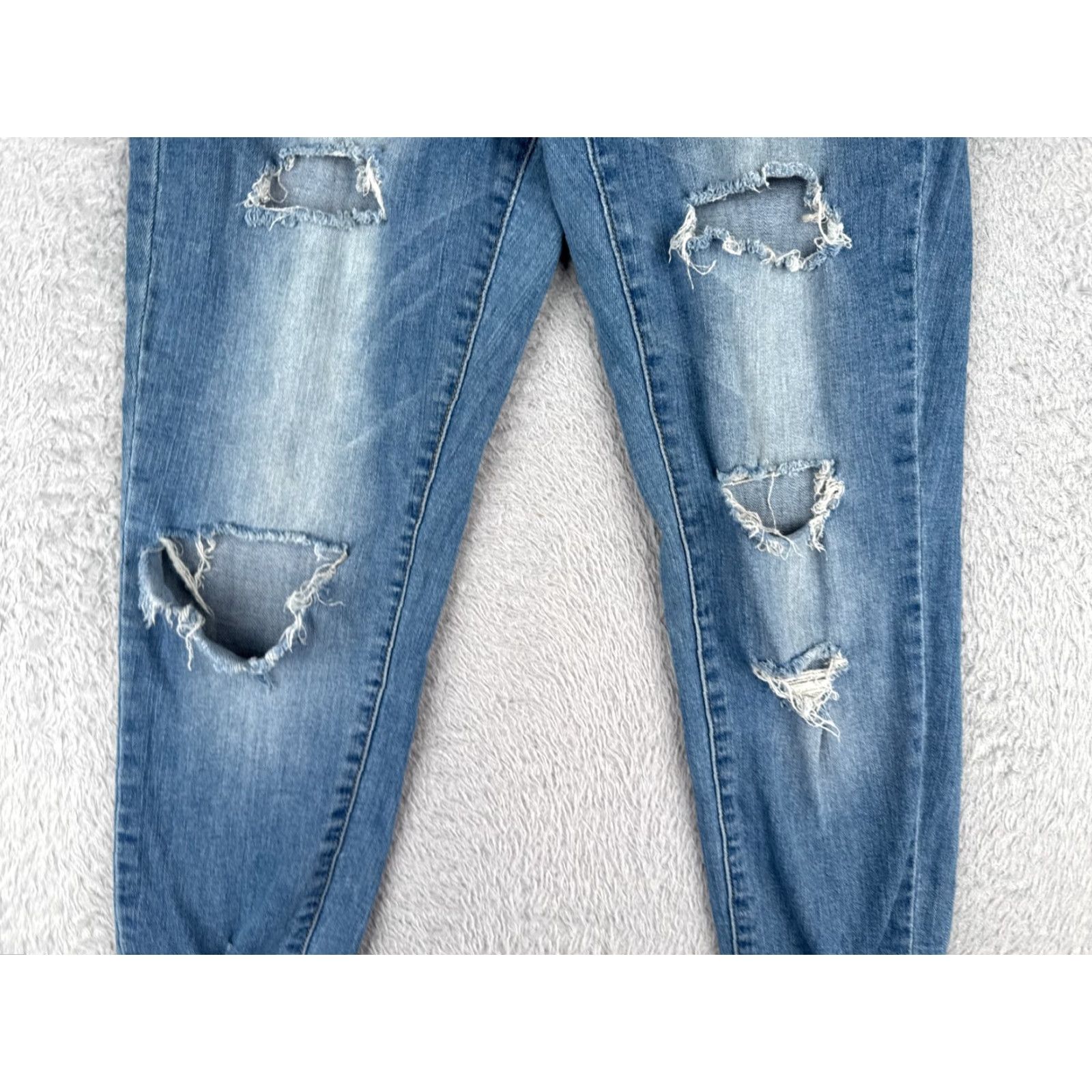 Vintage Dollhouse Jeans Juniors 9 Denim Blue Skinny Tapered Distressed 28x26 Jeans Womens Girls Mens Size 30" / US 8 / IT 44 - 3 Thumbnail