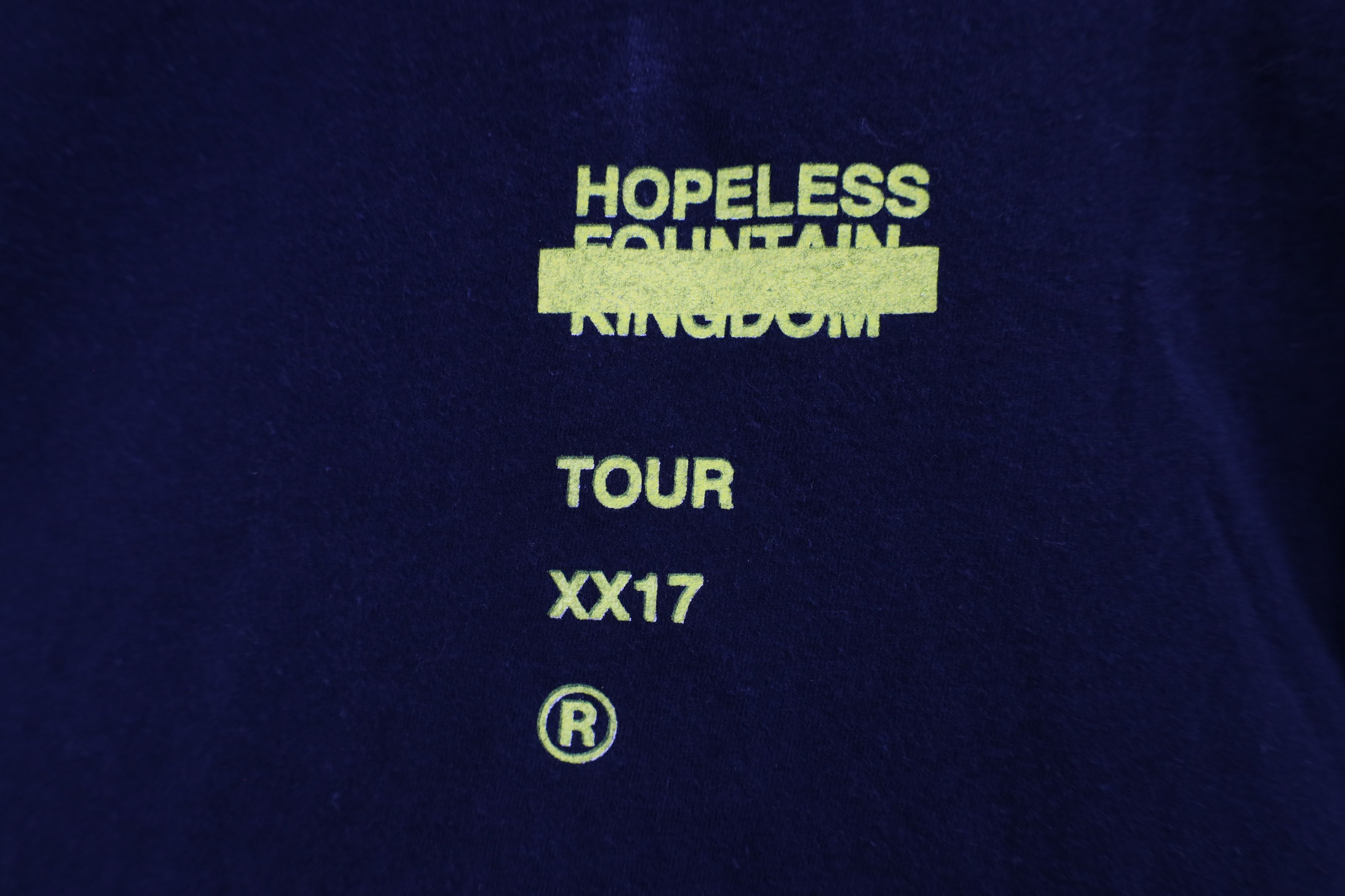 Vintage Vintage Y2K Fountain Kingdom Tour Halsey Band T-Shirt Size M / US 6-8 / IT 42-44 - 4 Thumbnail