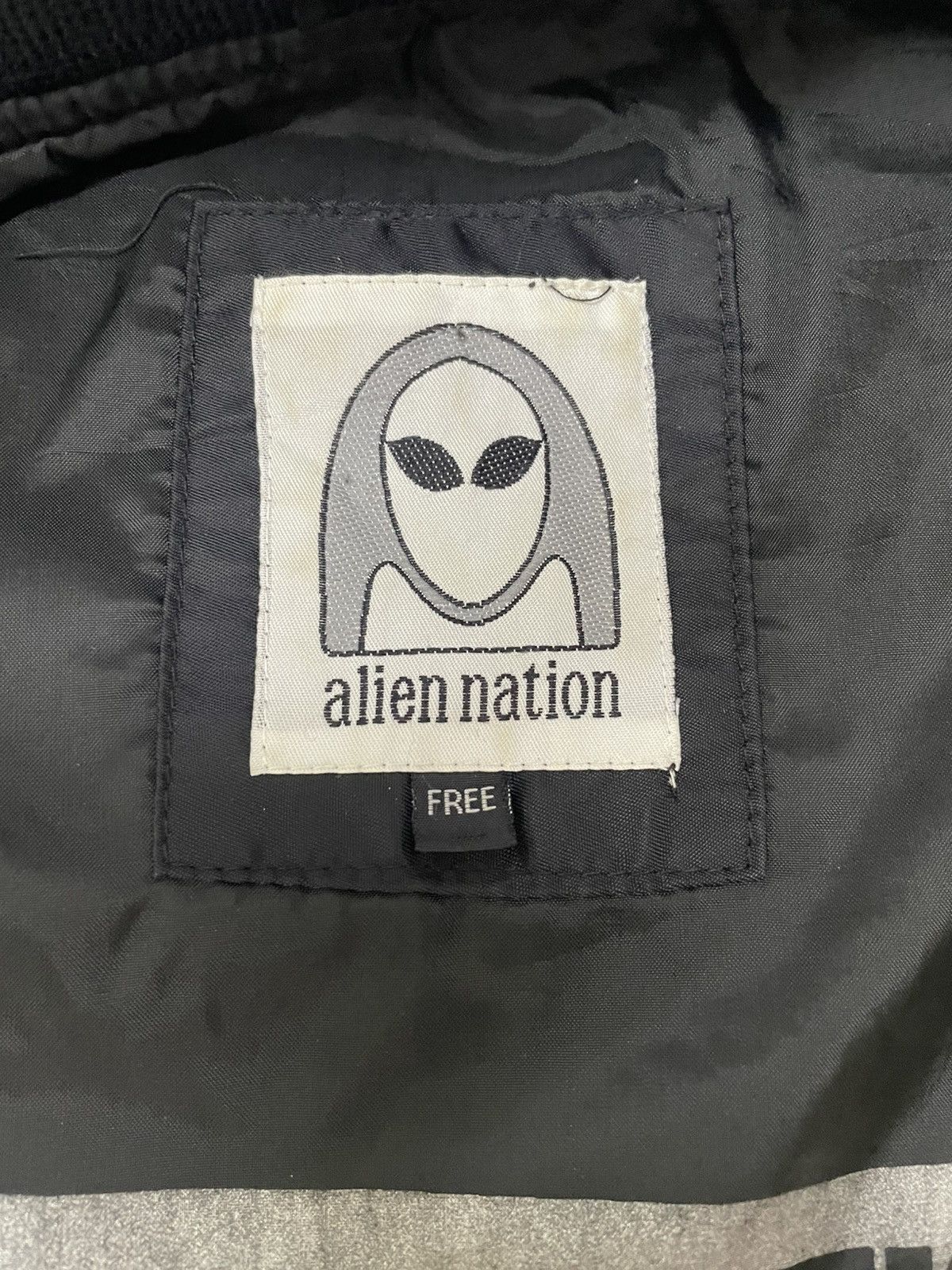 Alien Workshop Vintage ALIEN NATION JEANS Bombers Jacket Size US XL / EU 56 / 4 - 6 Thumbnail