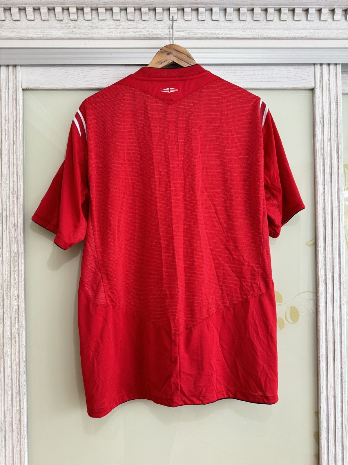 Umbro Vintage England 2004 Away Soccer Jersey Football Kit Shirt Size US XL / EU 56 / 4 - 3 Thumbnail
