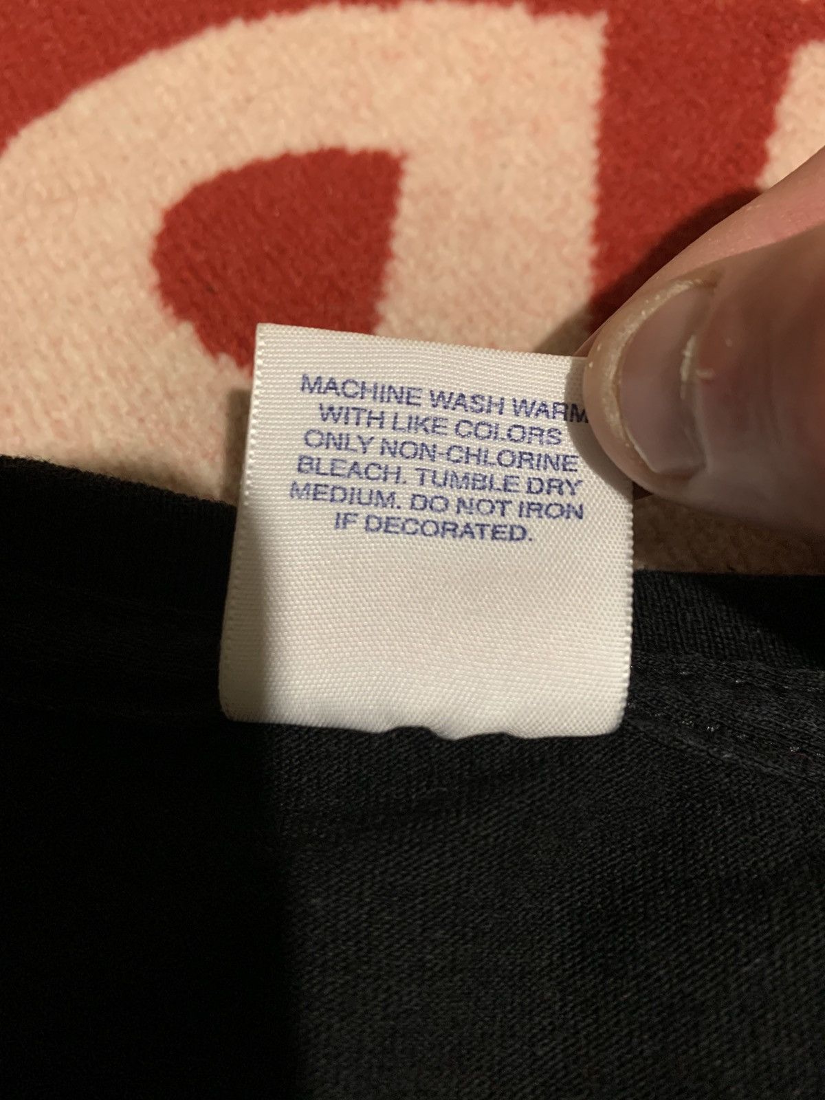 Supreme supreme friends and family (f&f) box logo tee Size US M / EU 48-50 / 2 - 3 Thumbnail