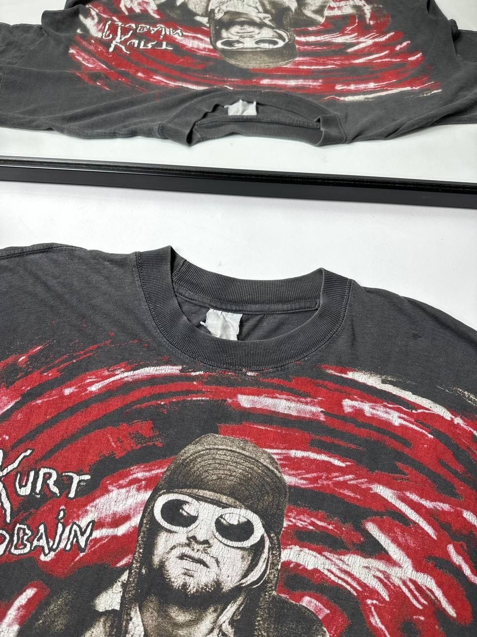 Nirvana 1995 RARE Kurt Cobain Memorial Spiral T shirt Nirvana 90s Size US L / EU 52-54 / 3 - 6 Thumbnail