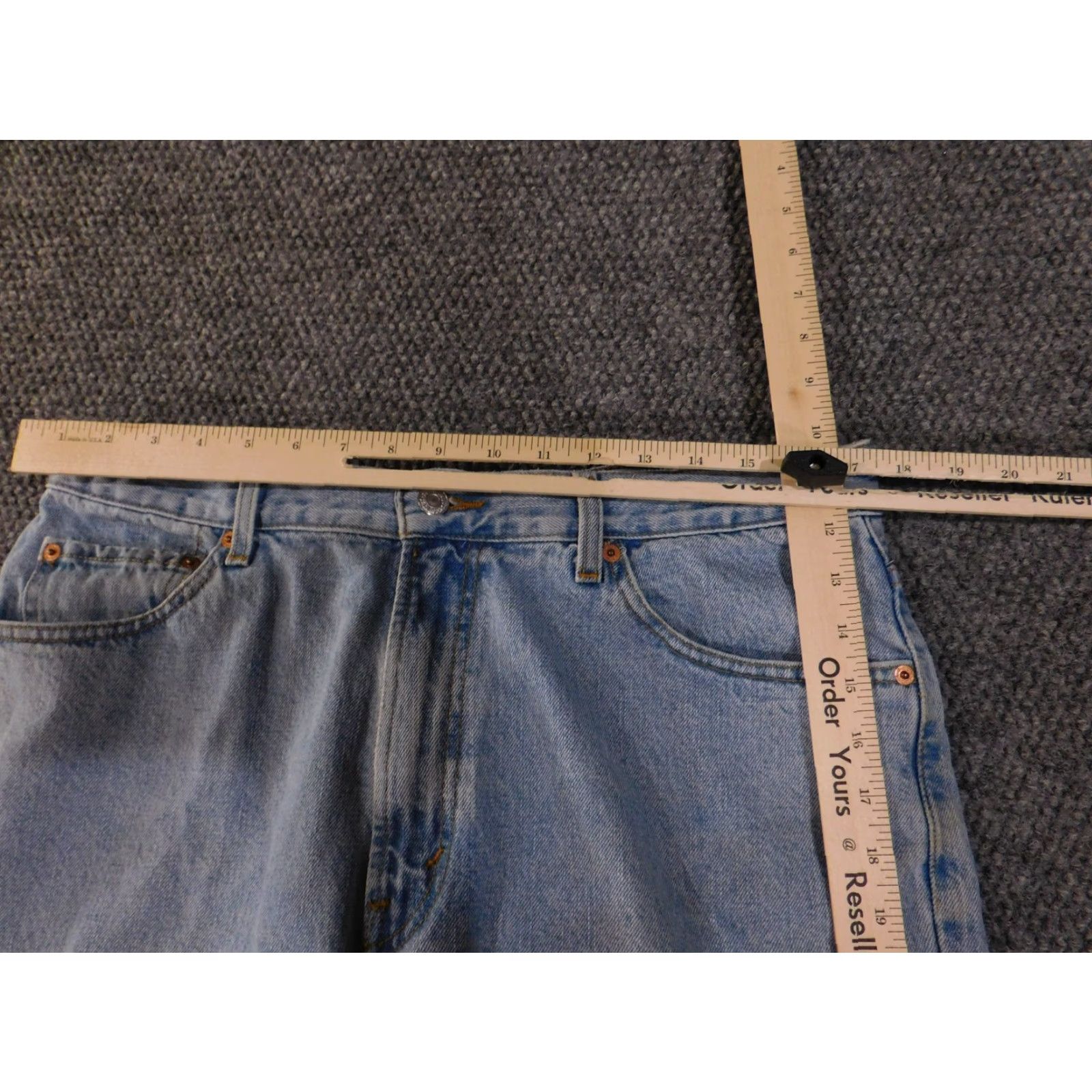 Levi's VINTAGE Levi's 550 Jeans Mens 34x30 Blue Relaxed Fit Medium Wash Denim Pants 100% Cotton Size US 34 / EU 50 - 7 Thumbnail