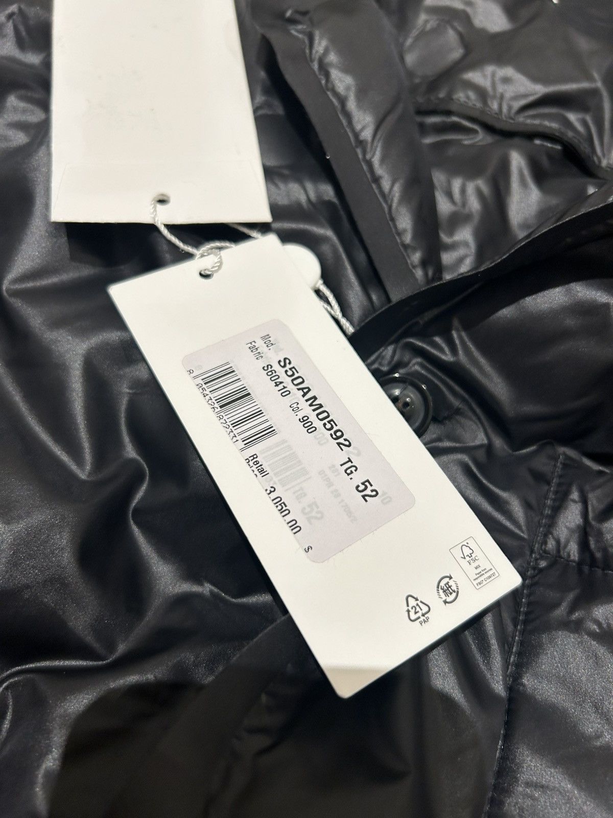 Maison Margiela Maison Margiela Glam Slam Mattressed Nylon Jacket Size US XL / EU 56 / 4 - 11 Thumbnail