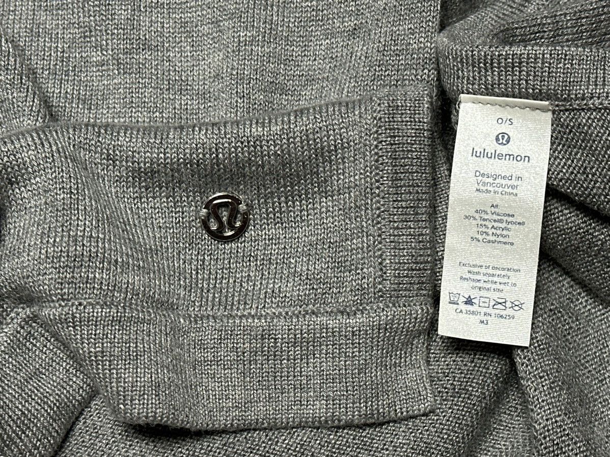 Lululemon Lululemon Pockets Big Scarf Sweater Vest Size ONE SIZE - 4 Thumbnail