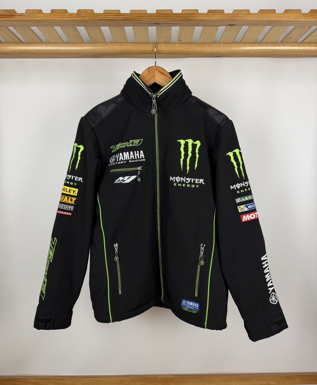 Yamaha Yamaha Monster Energy Soft-Shell Racing Jacket Vintage Size US S / EU 44-46 / 1 - 1 Thumbnail